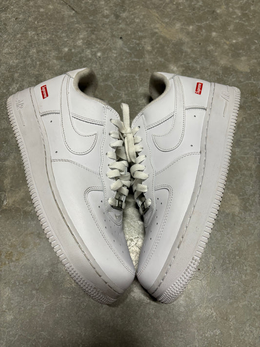 AIR FORCE SUPREME “ box-logo white “