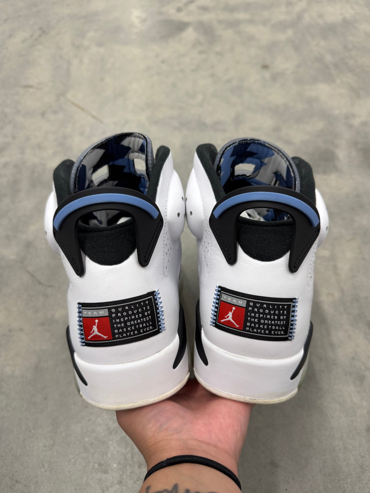 JORDAN 6 “ UNC home “