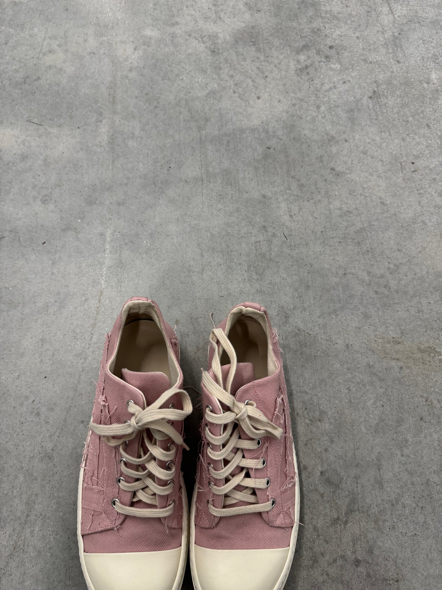 RICK OWENS WMNS DRKSHDW SLASHED LOW “ Faded Pink “