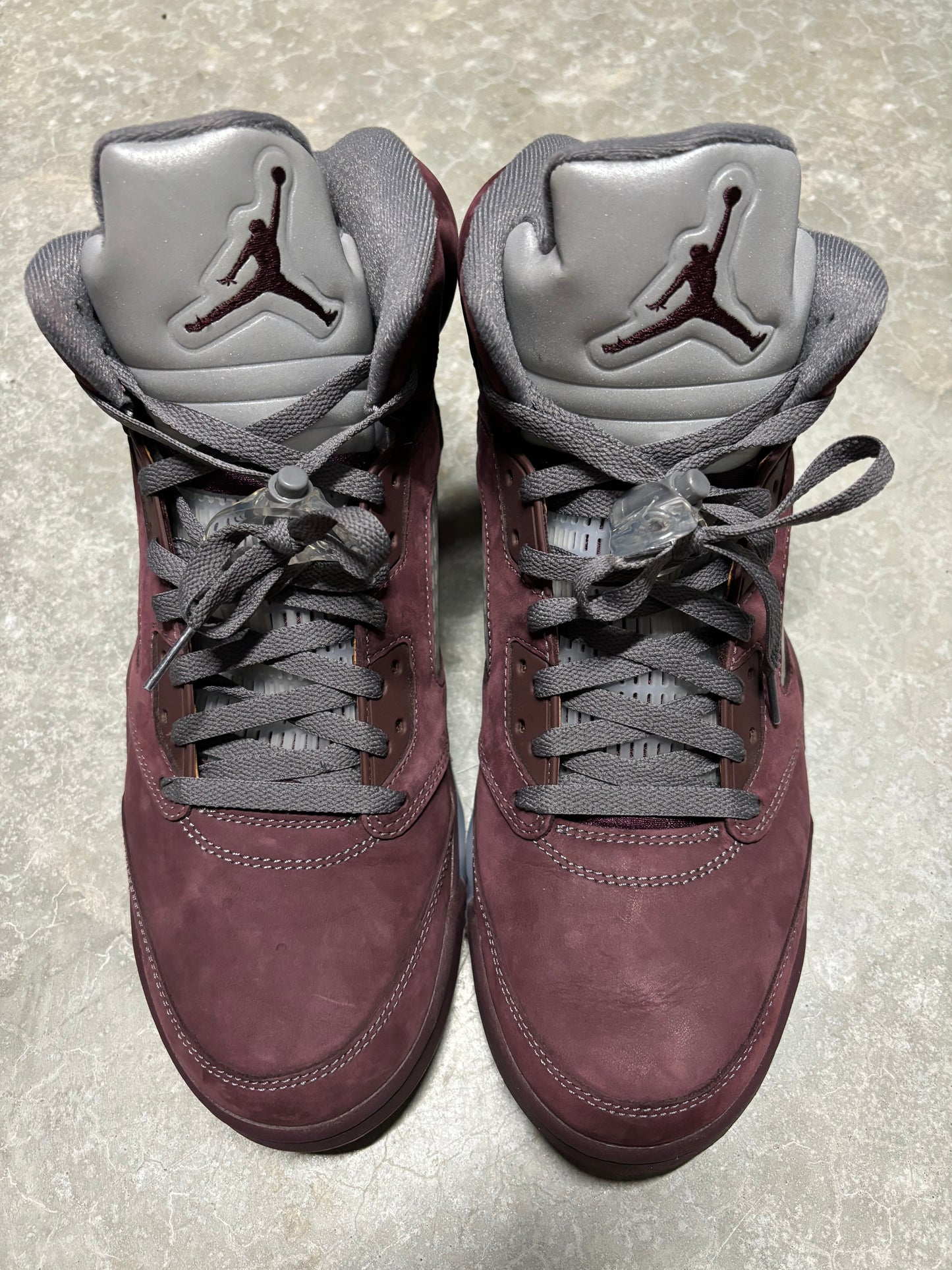 JORDAN 5 “ burgundy “