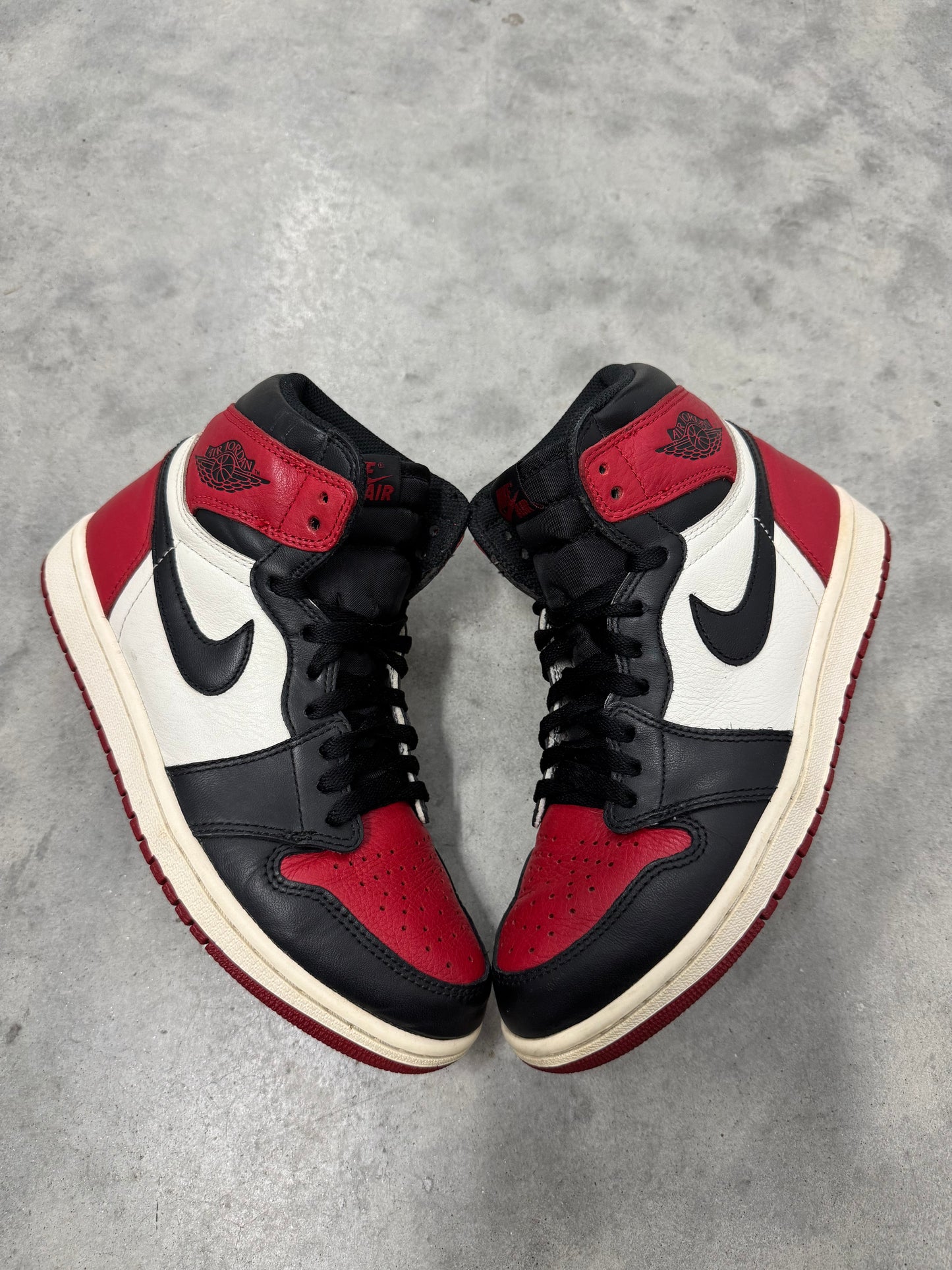 JORDAN 1 “ Bred Toe “