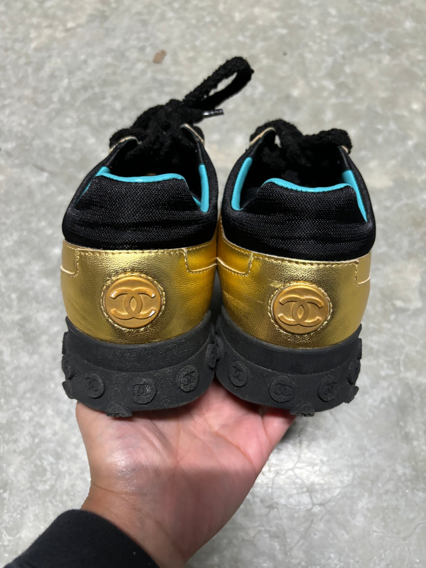 CHANNEL SNEAKERS “ gold black “