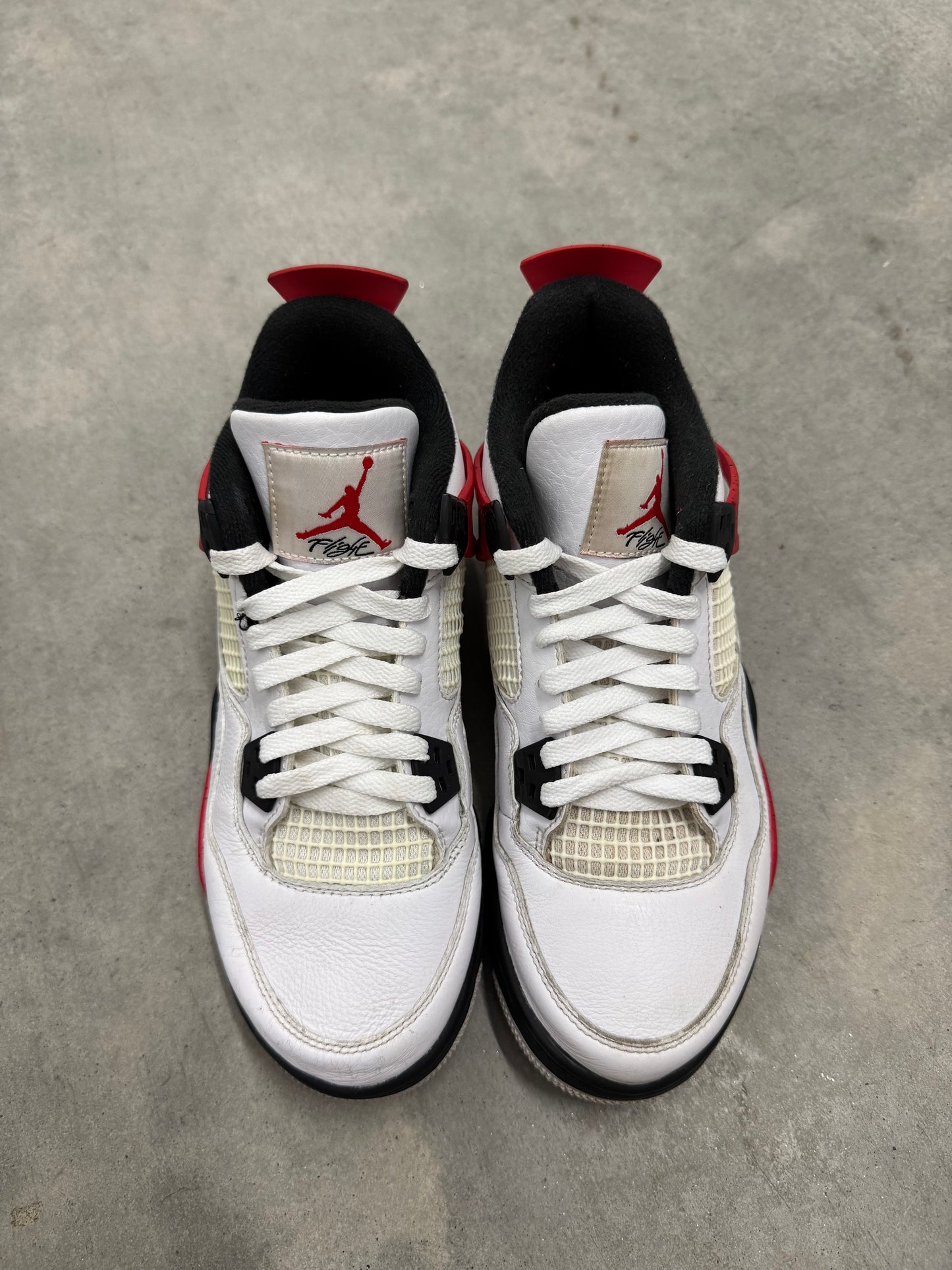 JORDAN 4 “ Red Cement “