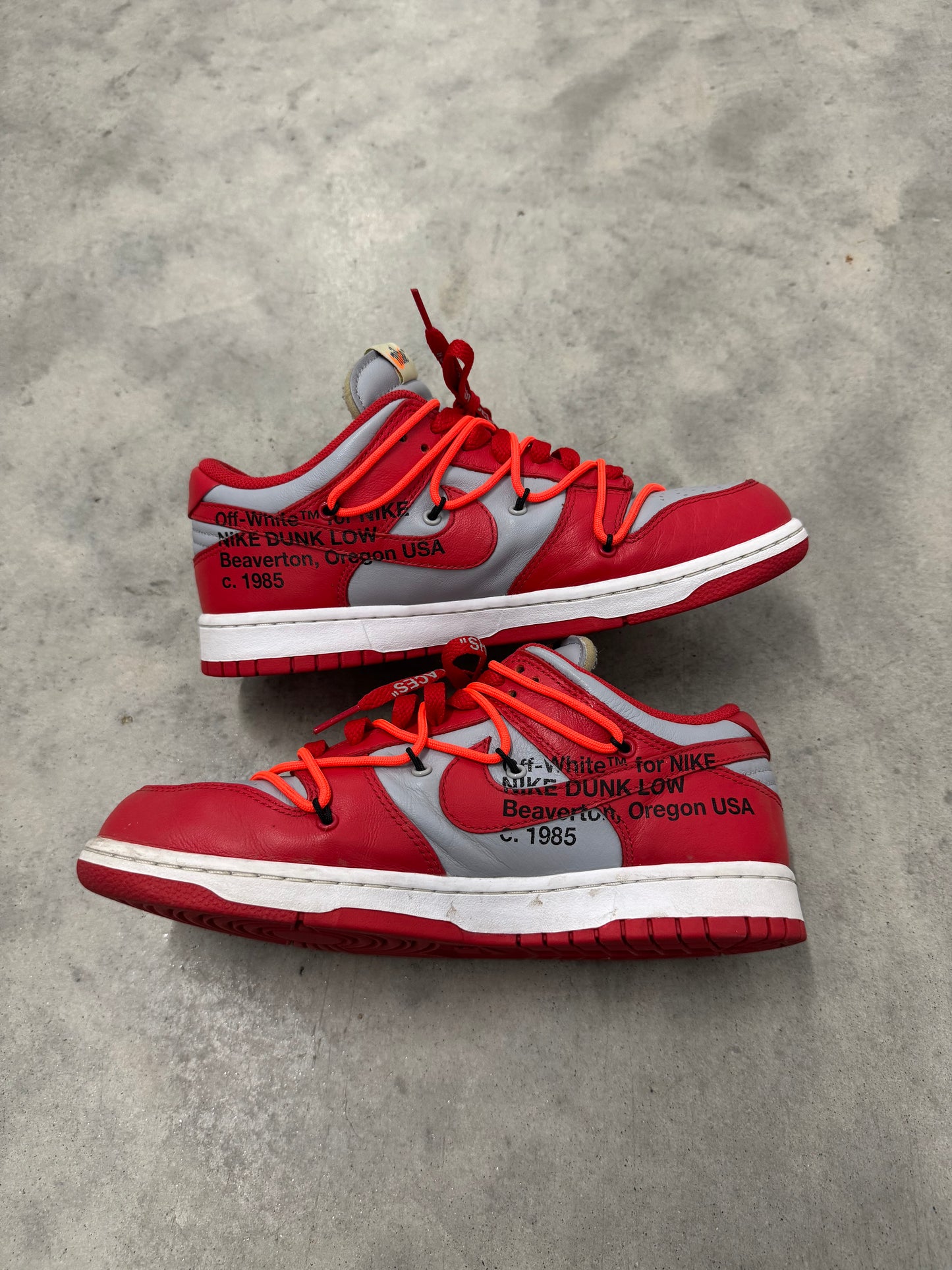 OFF WHITE NIKE DUNK LOW “ University Red “
