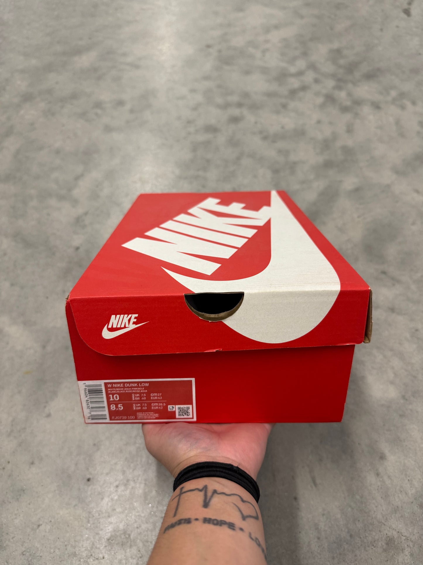 NIKE DUNK LOW “ Noise Aqua “