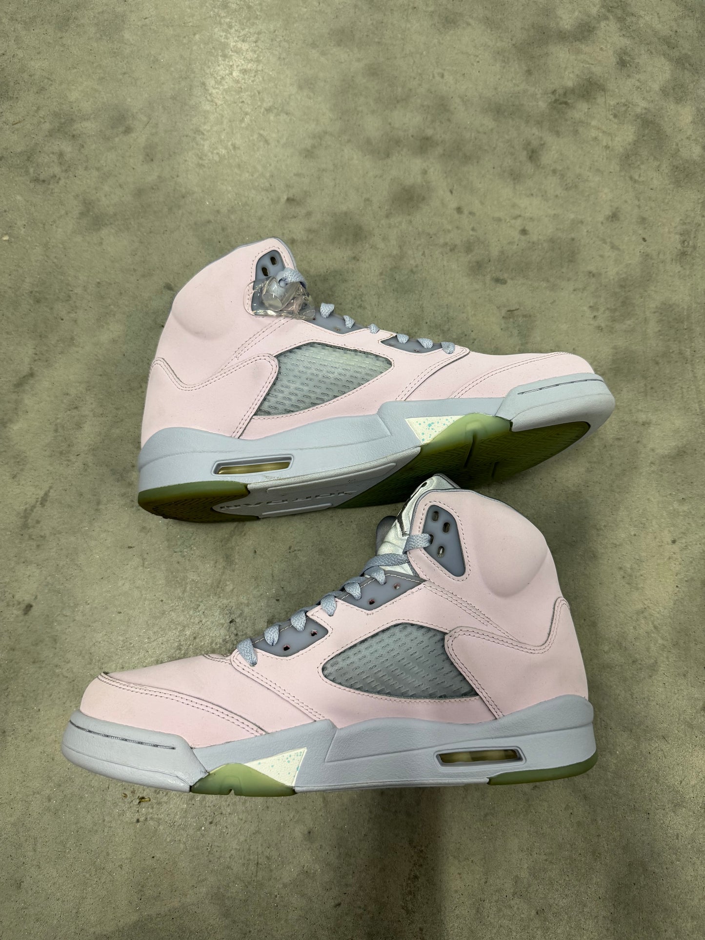 JORDAN 5 SE “ Easter “