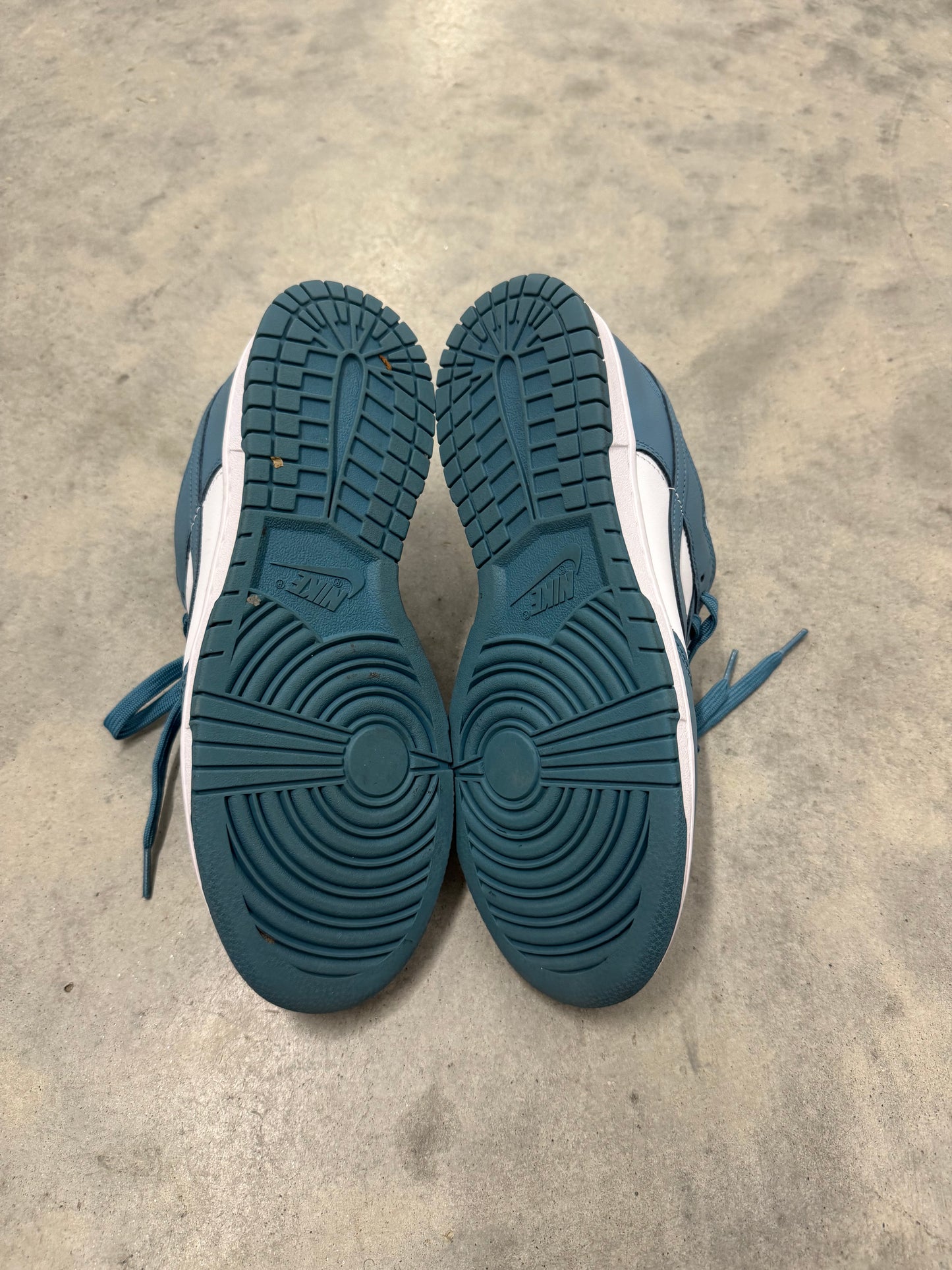 NIKE DUNK LOW “ Noise Aqua “
