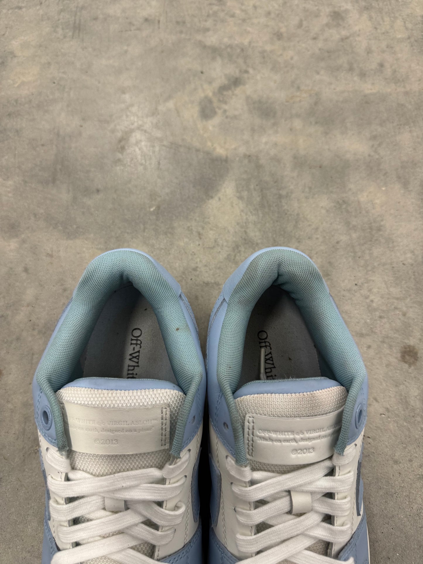 OFF-WHITE OUT OF OFFICE LOW “ Light Blue “