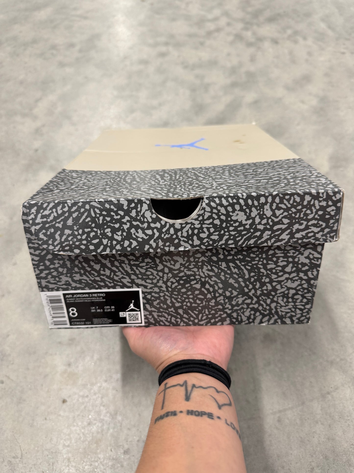 JORDAN 3 “ Lucky Short“