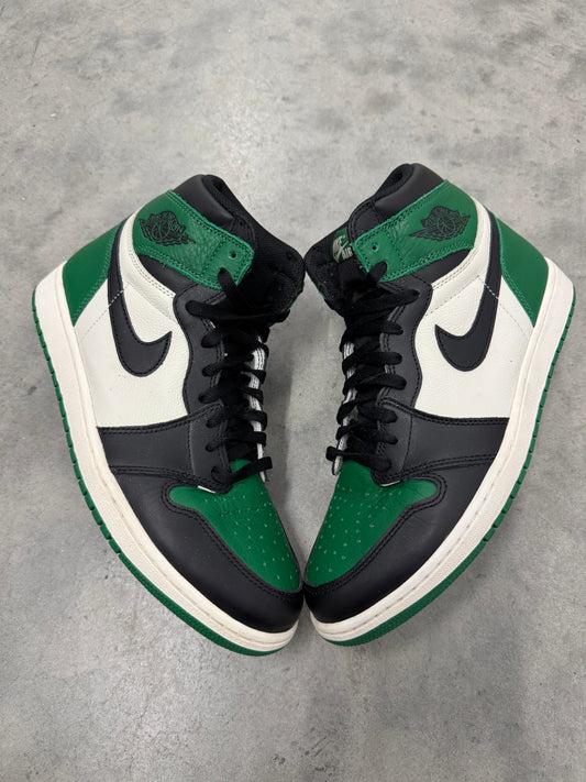 JORDAN 1 “ Pine Green “