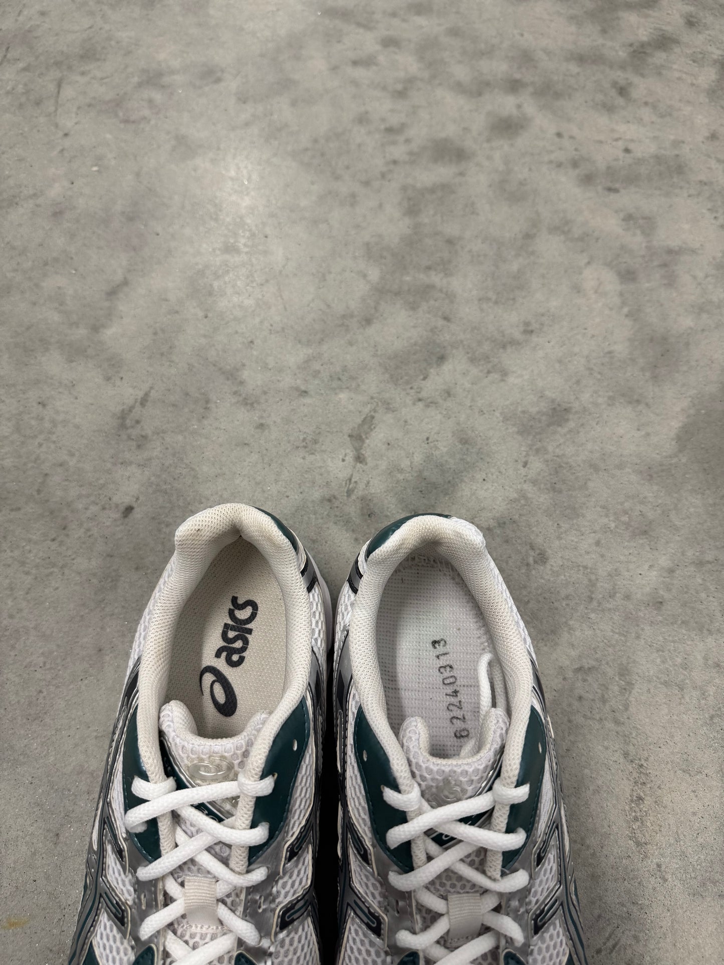 ASICS GEL-1130 “ White Dark Neptune “