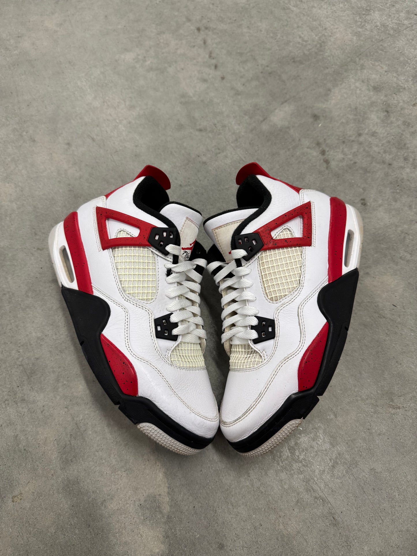 JORDAN 4 “ Red Cement “
