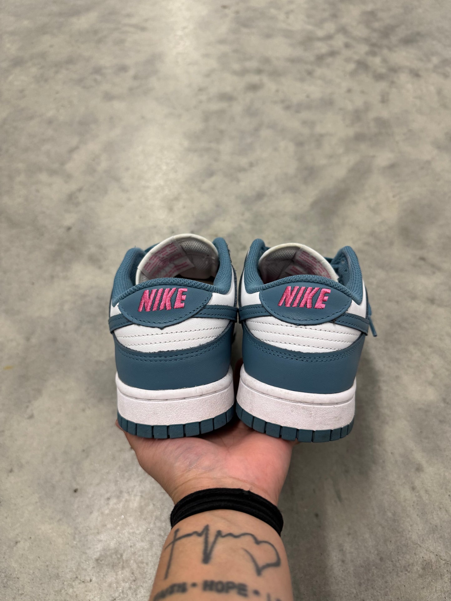 NIKE DUNK LOW “ Noise Aqua “