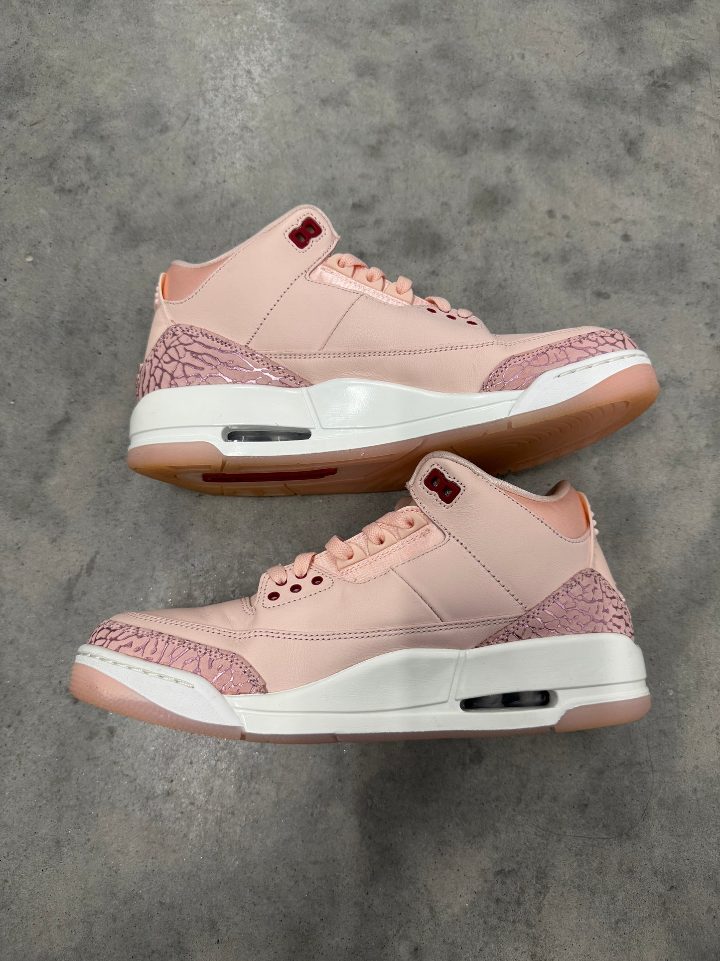 JORDAN 3 “ Treat Yourself “
