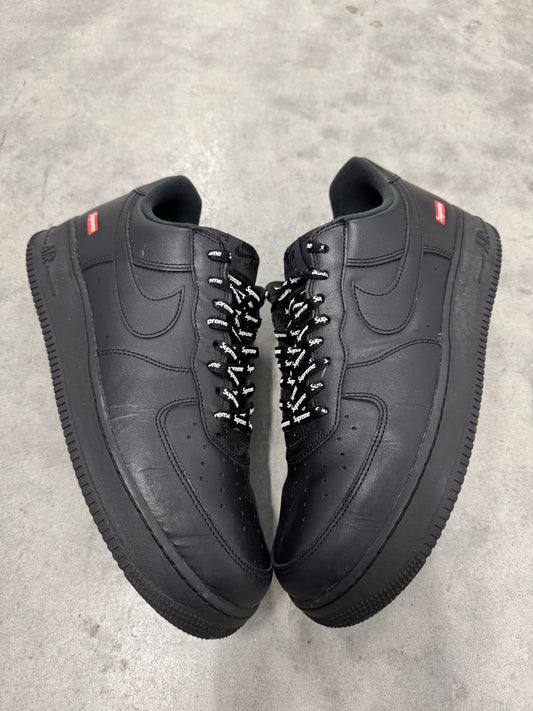 AIR FORCE SUPREME LOW “ Box-Logo Black “