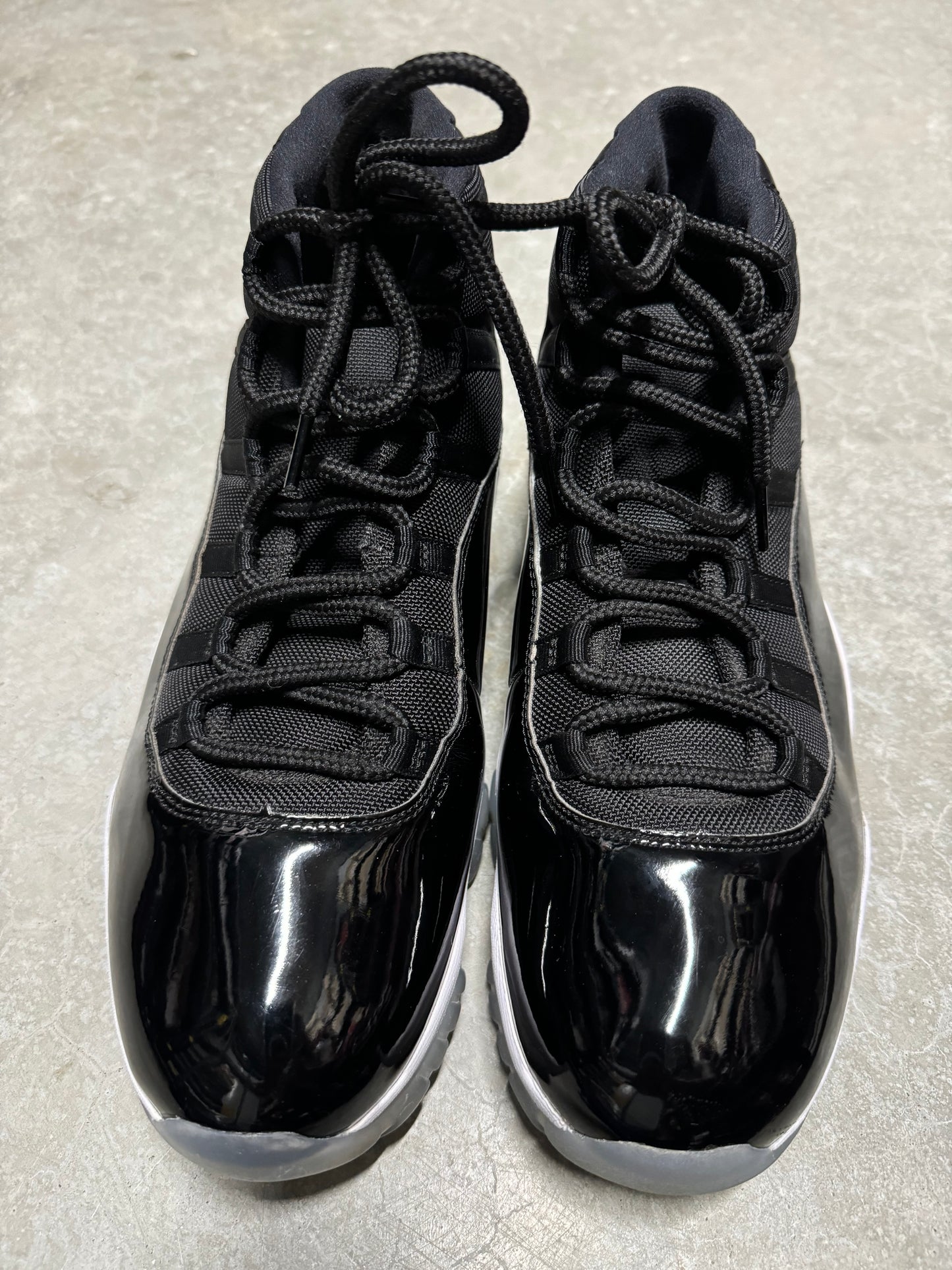 JORDAN 11 “ Space Jam “