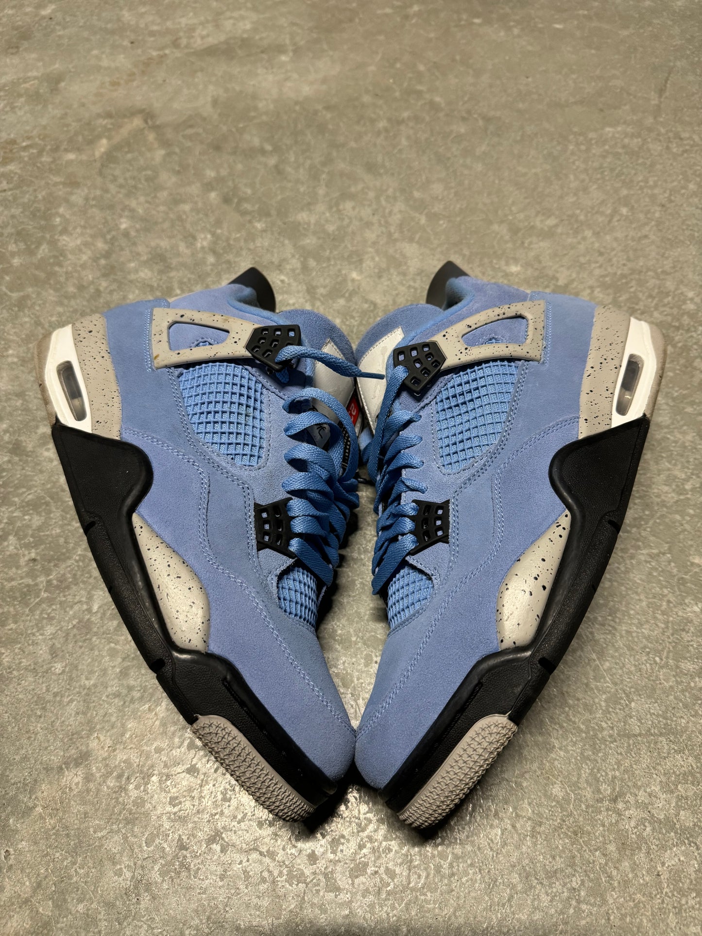 JORDAN 4 “ unc “