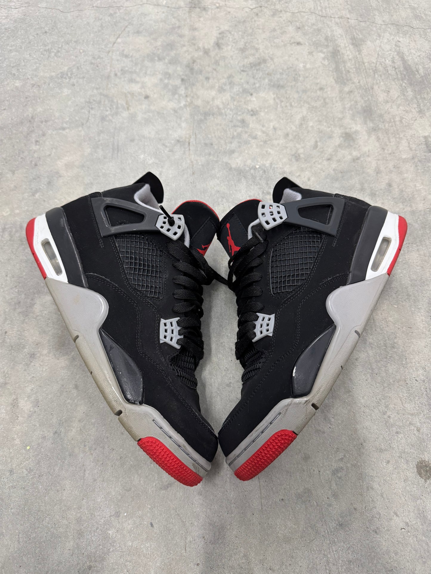 JORDAN 4 “ Bred “