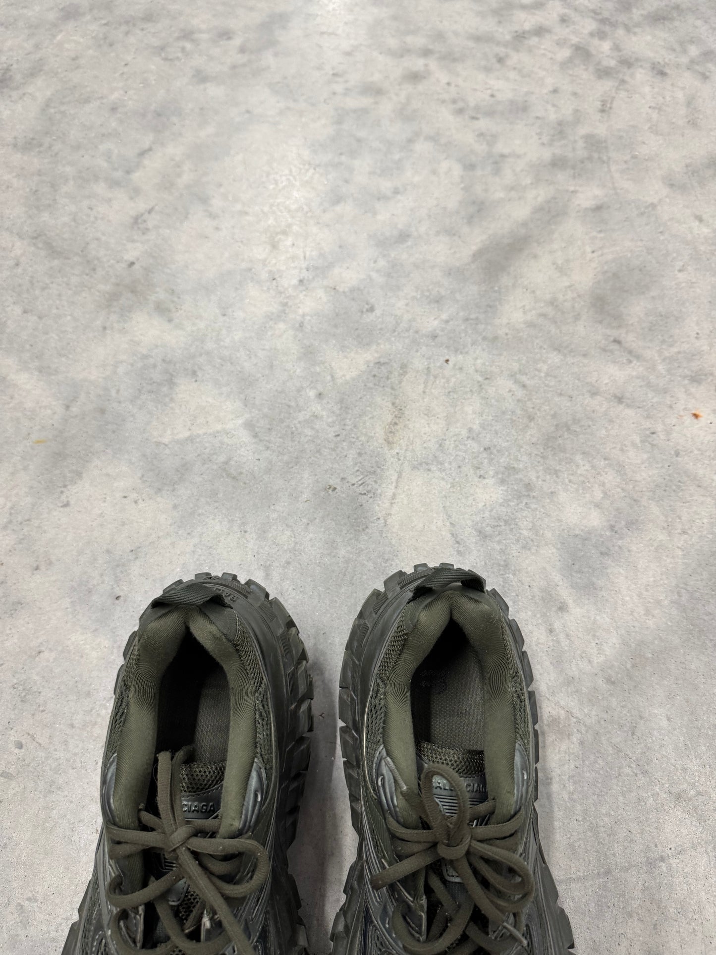 BALENCIAGA BOUNCER “ Dark Green “