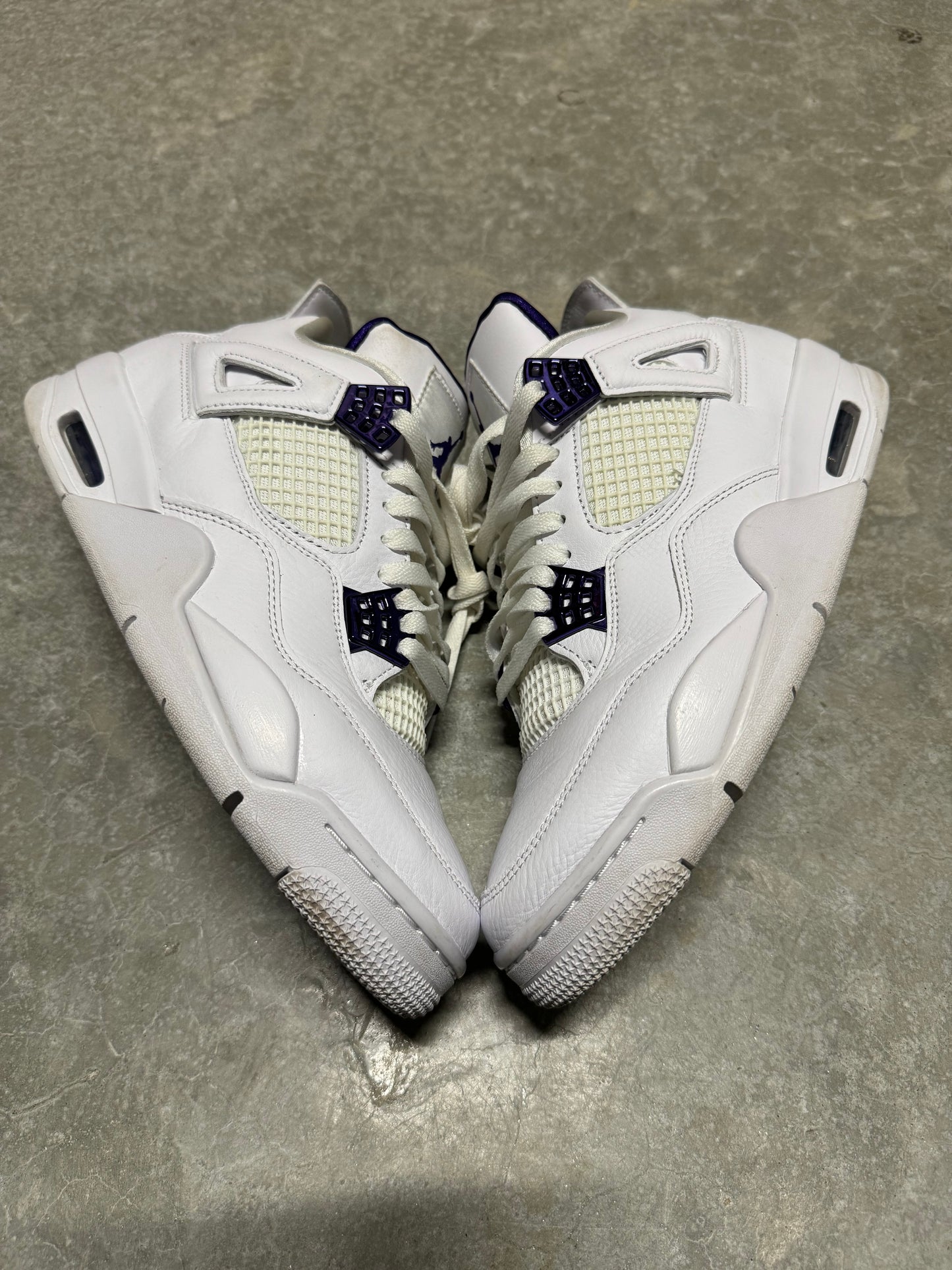 JORDAN 4 “ Purple Metallic “