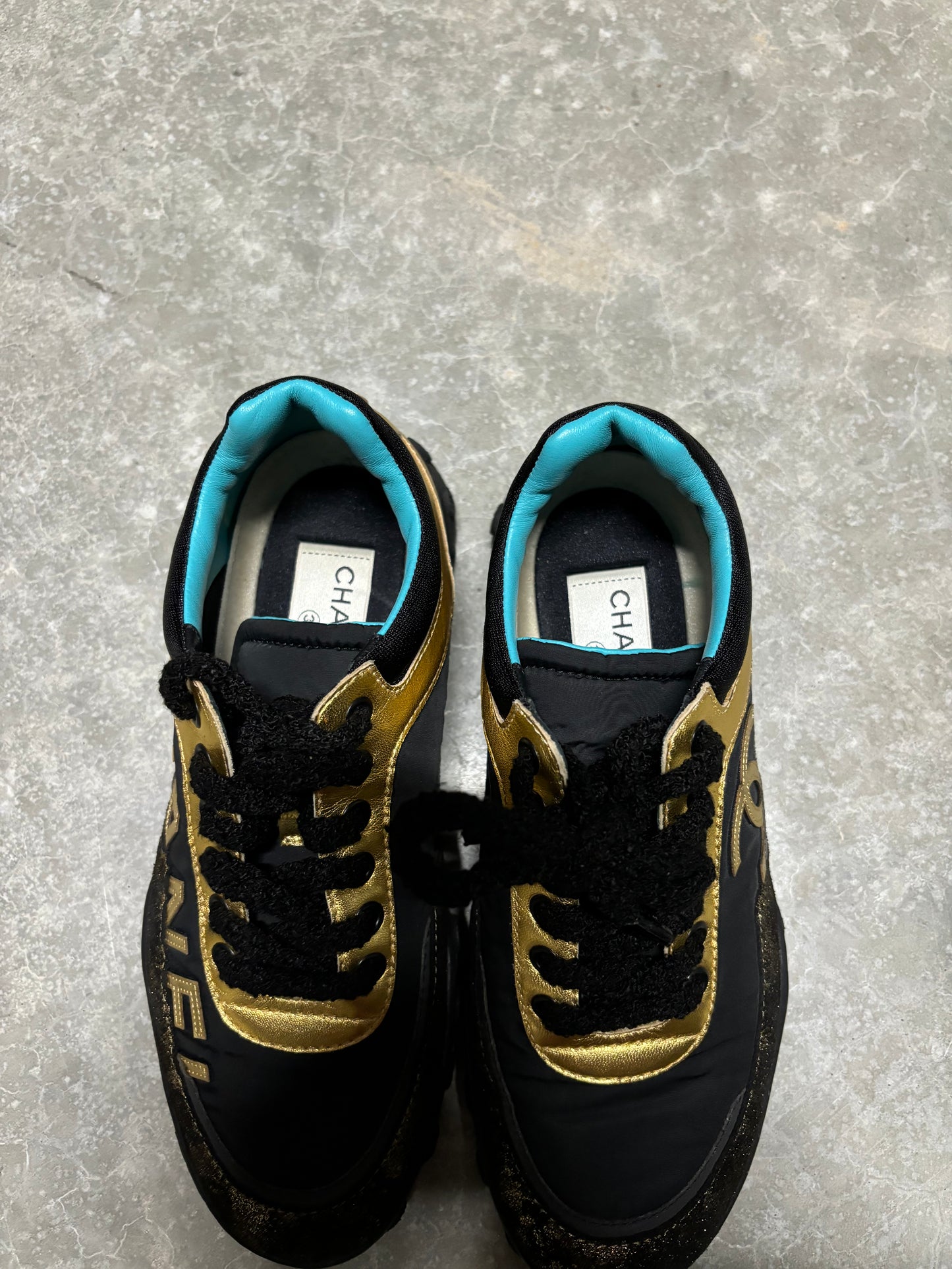 CHANNEL SNEAKERS “ gold black “