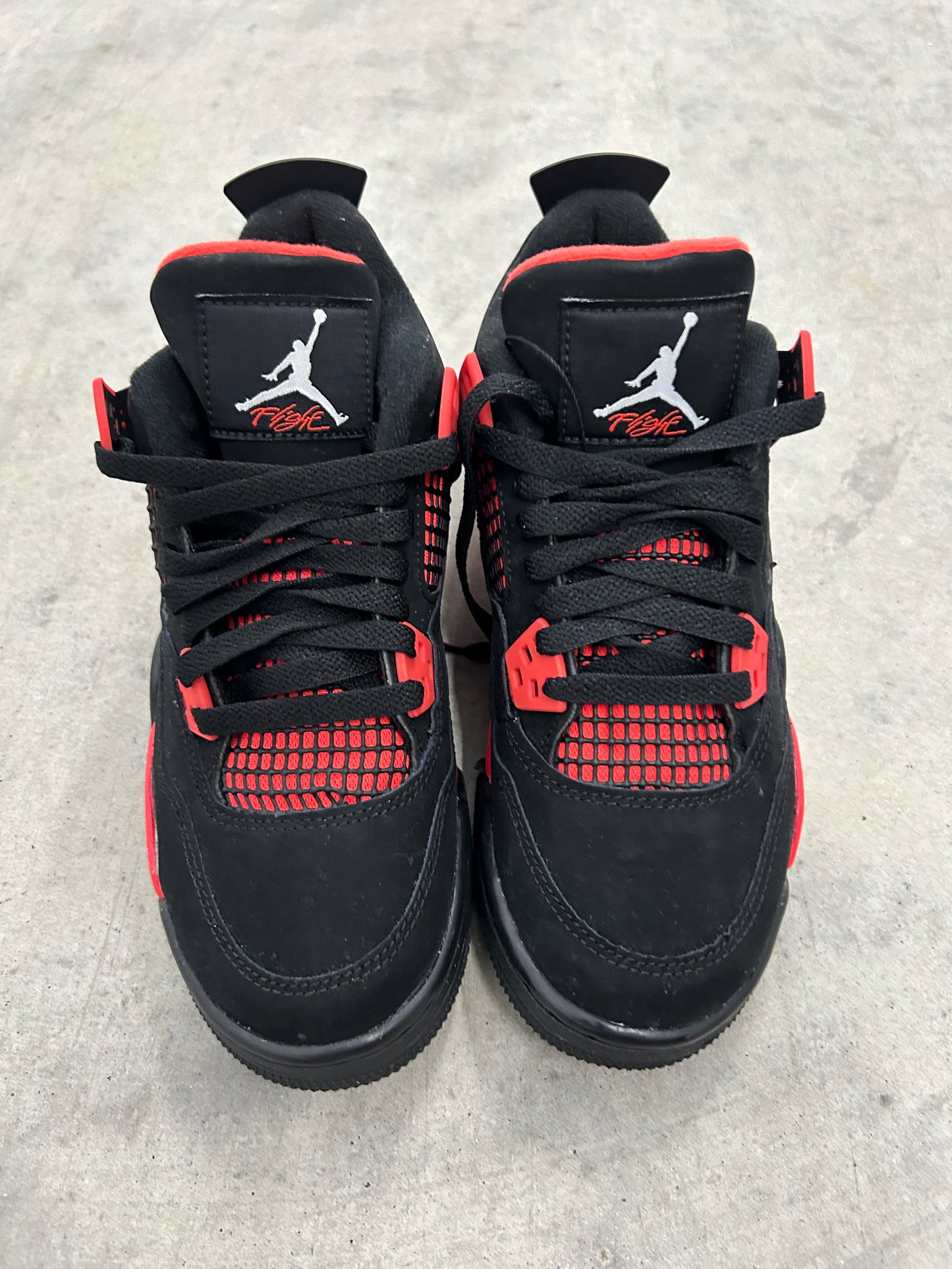 Jordan 4 “red thunder”