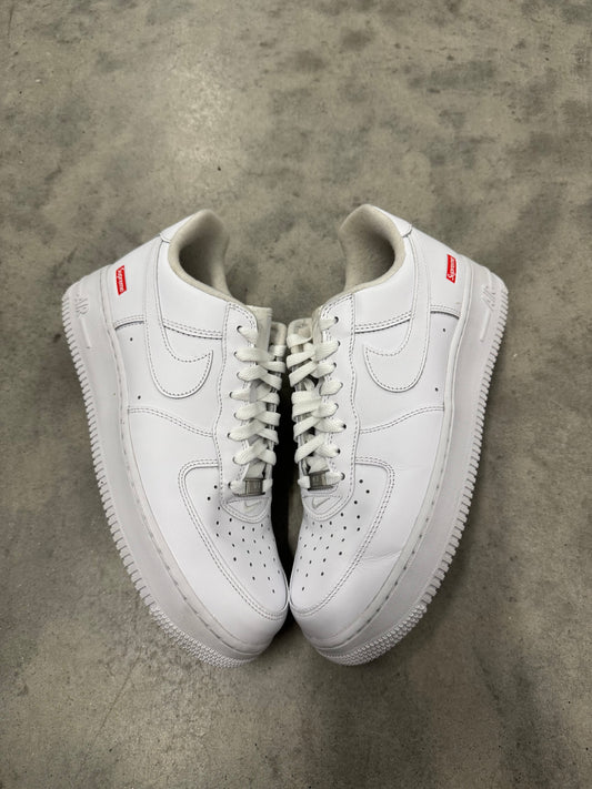 AIR FORCE SUPREME LOW “ Box-Logo White “