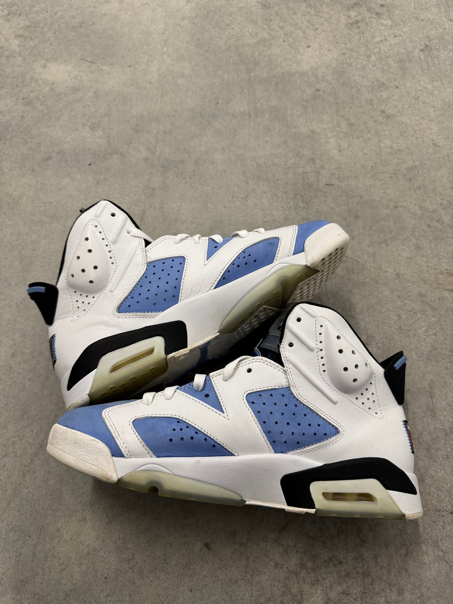 JORDAN 6 “ UNC “