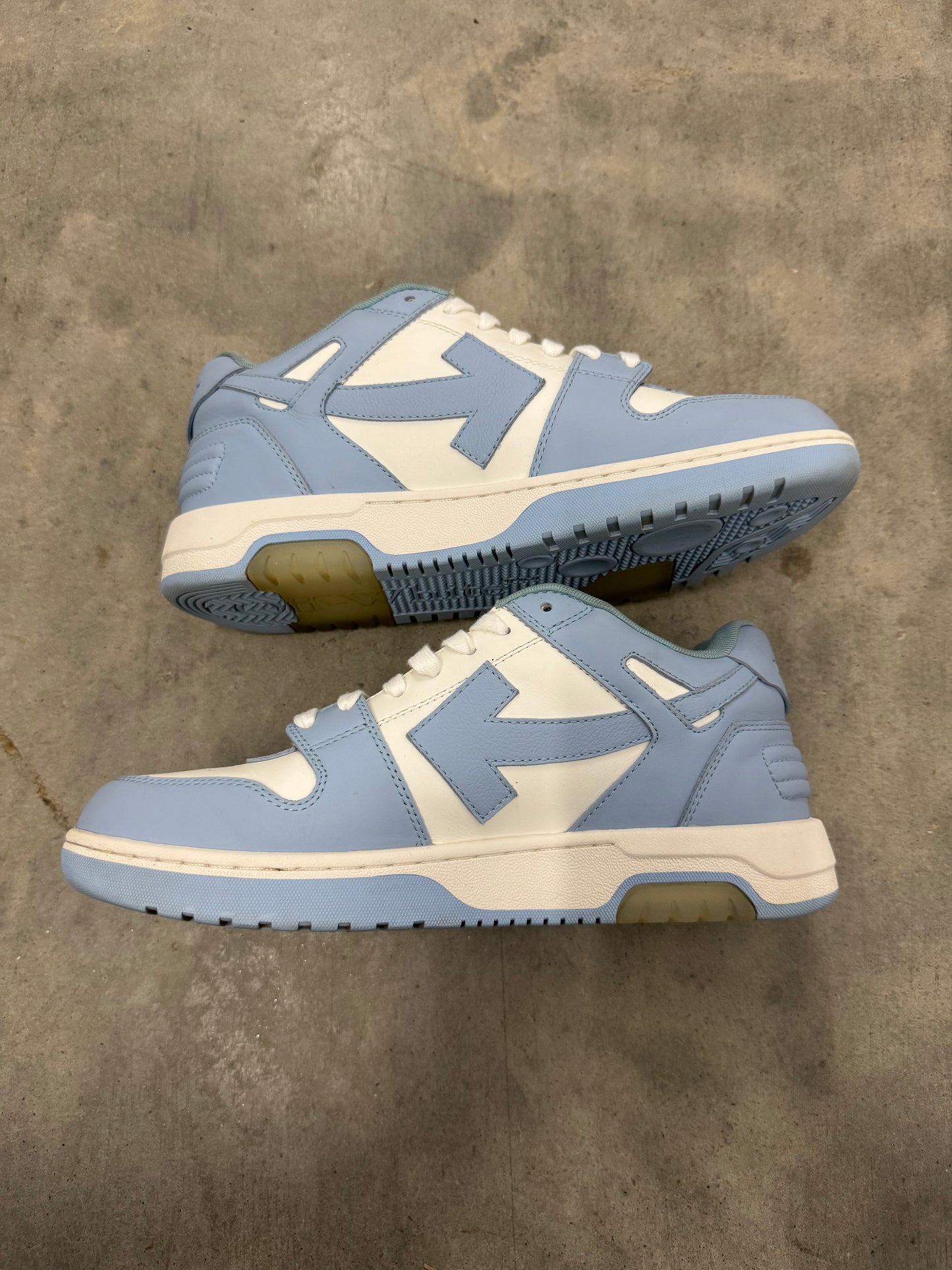 OFF-WHITE OUT OF OFFICE LOW “ Light Blue “