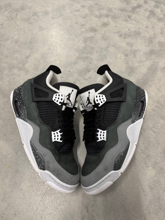 JORDAN 4 “ Fear “