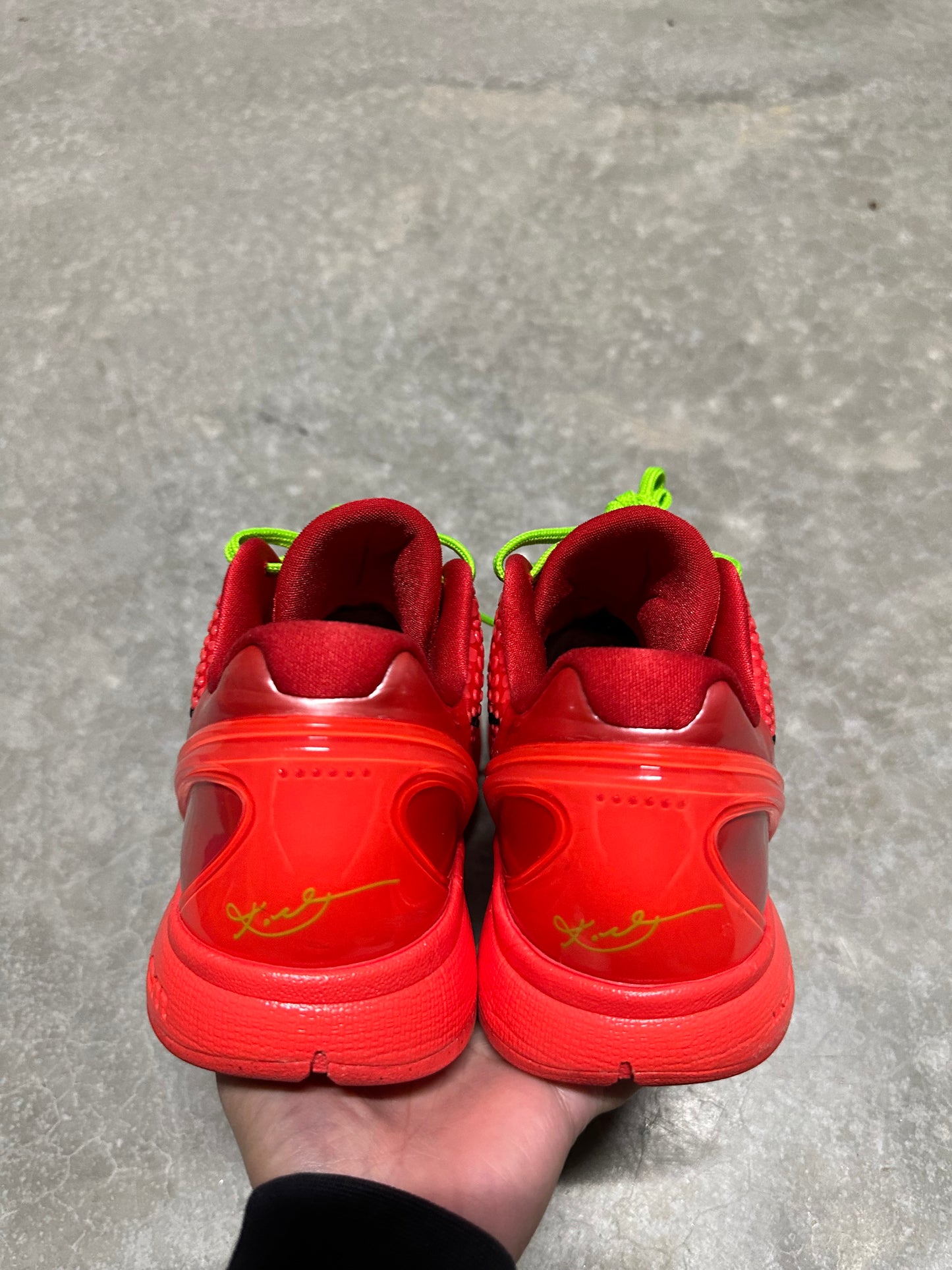 KOBE 6 “ reverse grinch “