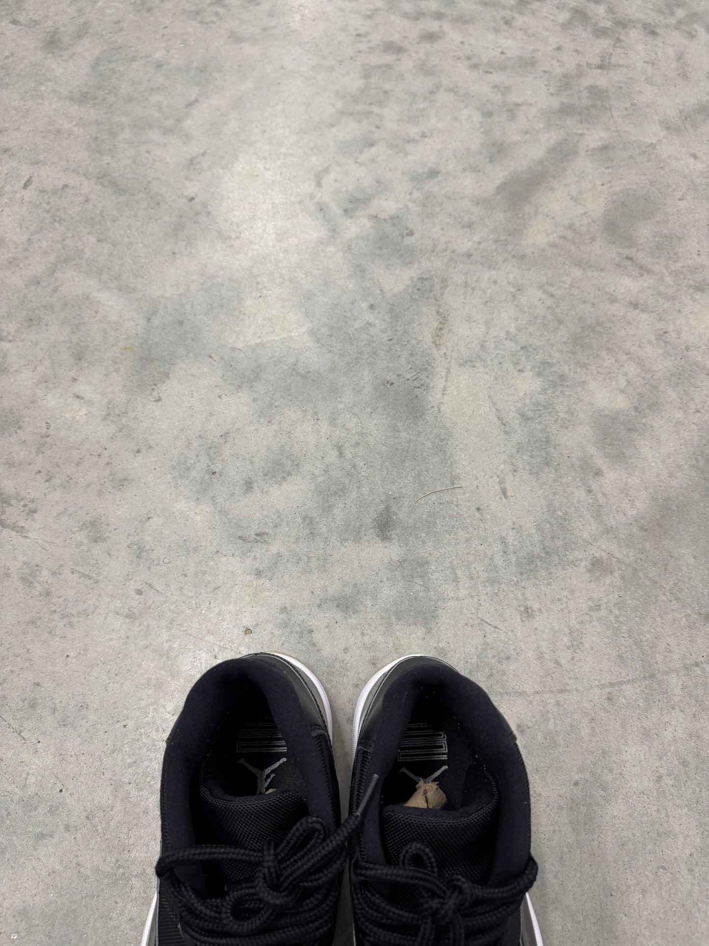 JORDAN 11 “ Jubilee “