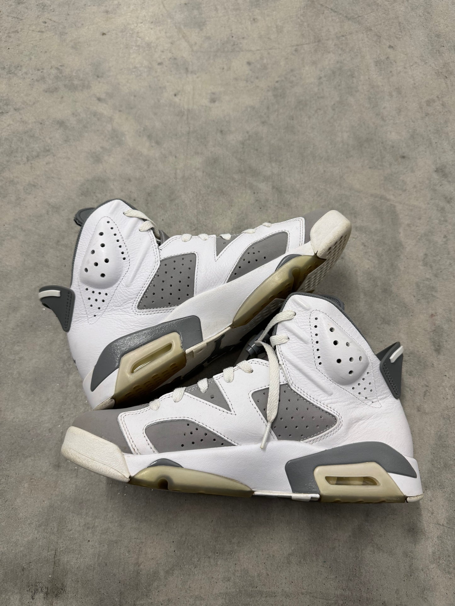 JORDAN 6 “ Cool Grey “