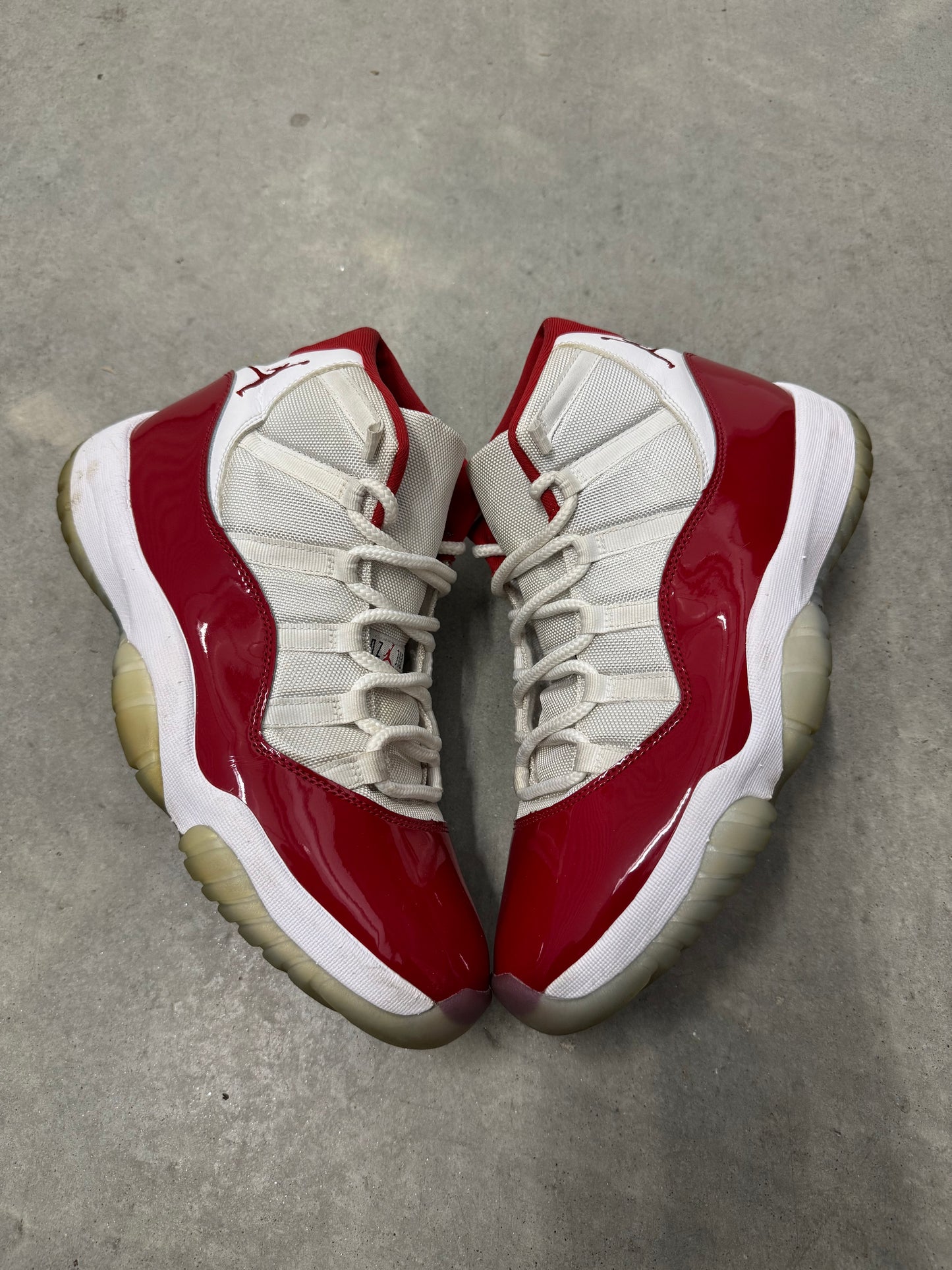 JORDAN 11 “ Cherry “