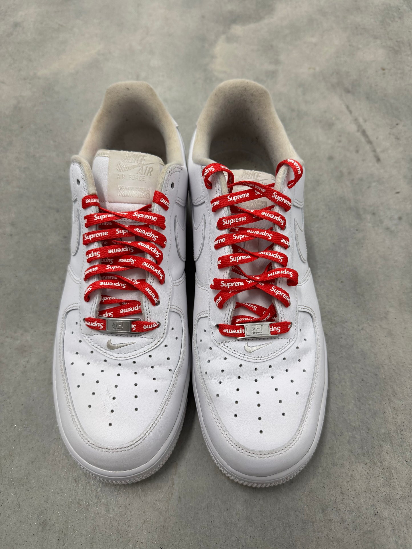 AIR FORCE SUPREME LOW “ Box-Logo White “