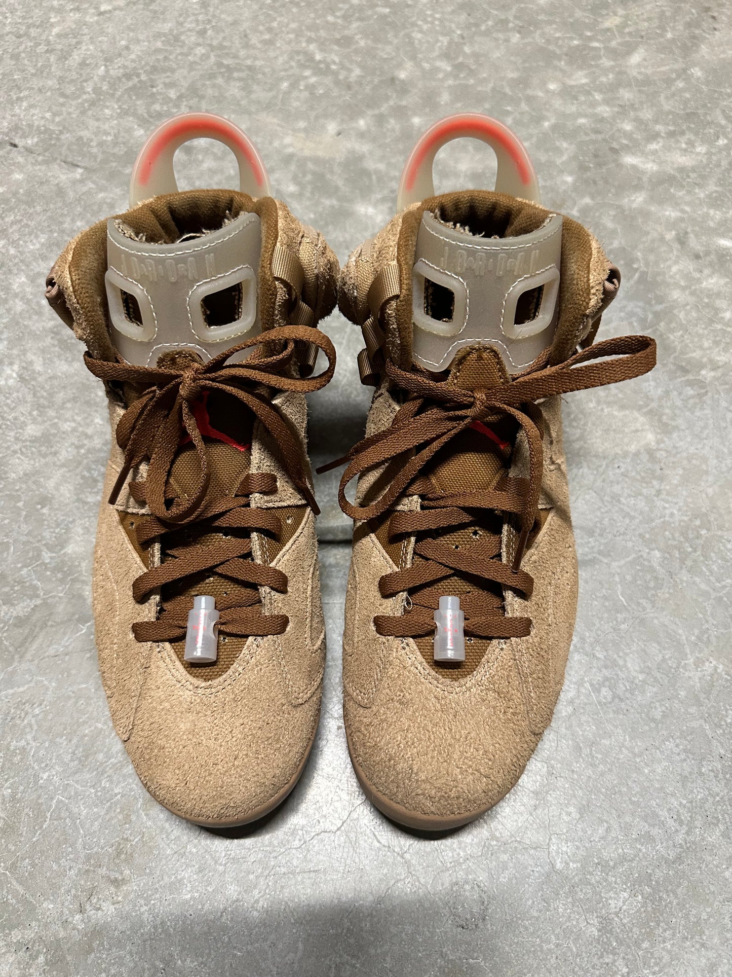 JORDAN 6 TRAVIS SCOTT “ British khaki “