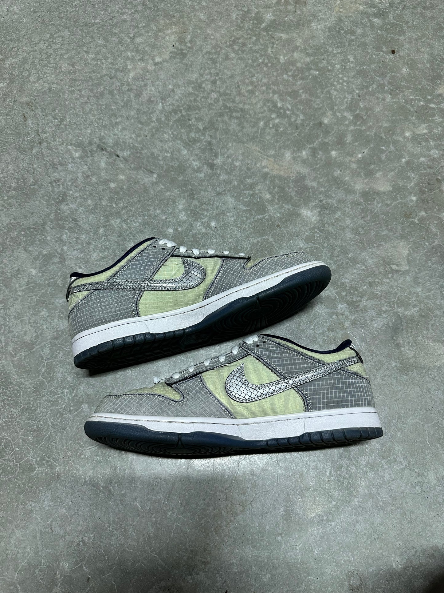 DUNK LOW UNION LA “ passport pack - pistachio “