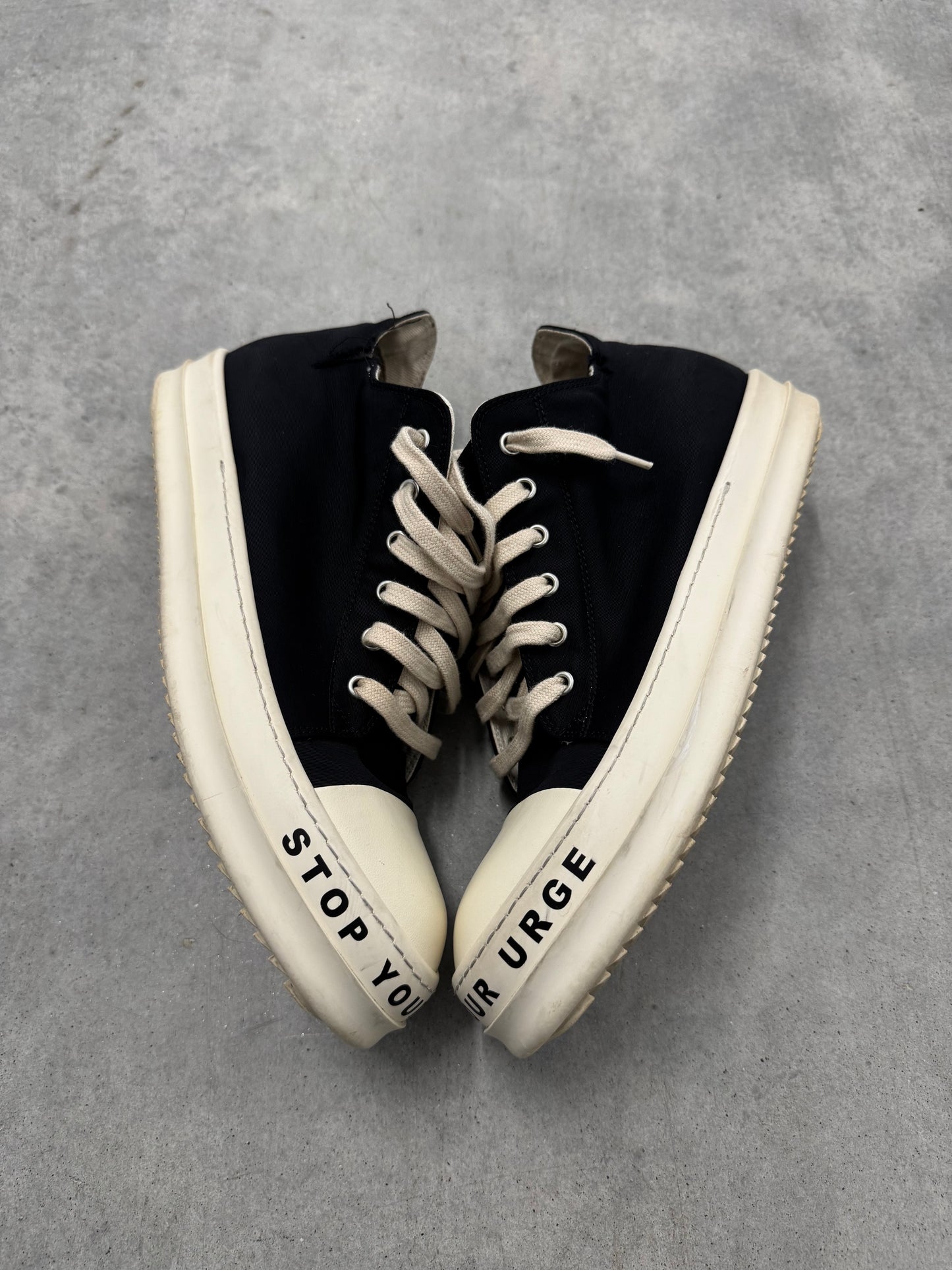 RICK OWENS EDFU DRKSHDW LOW “ Stop your breath “