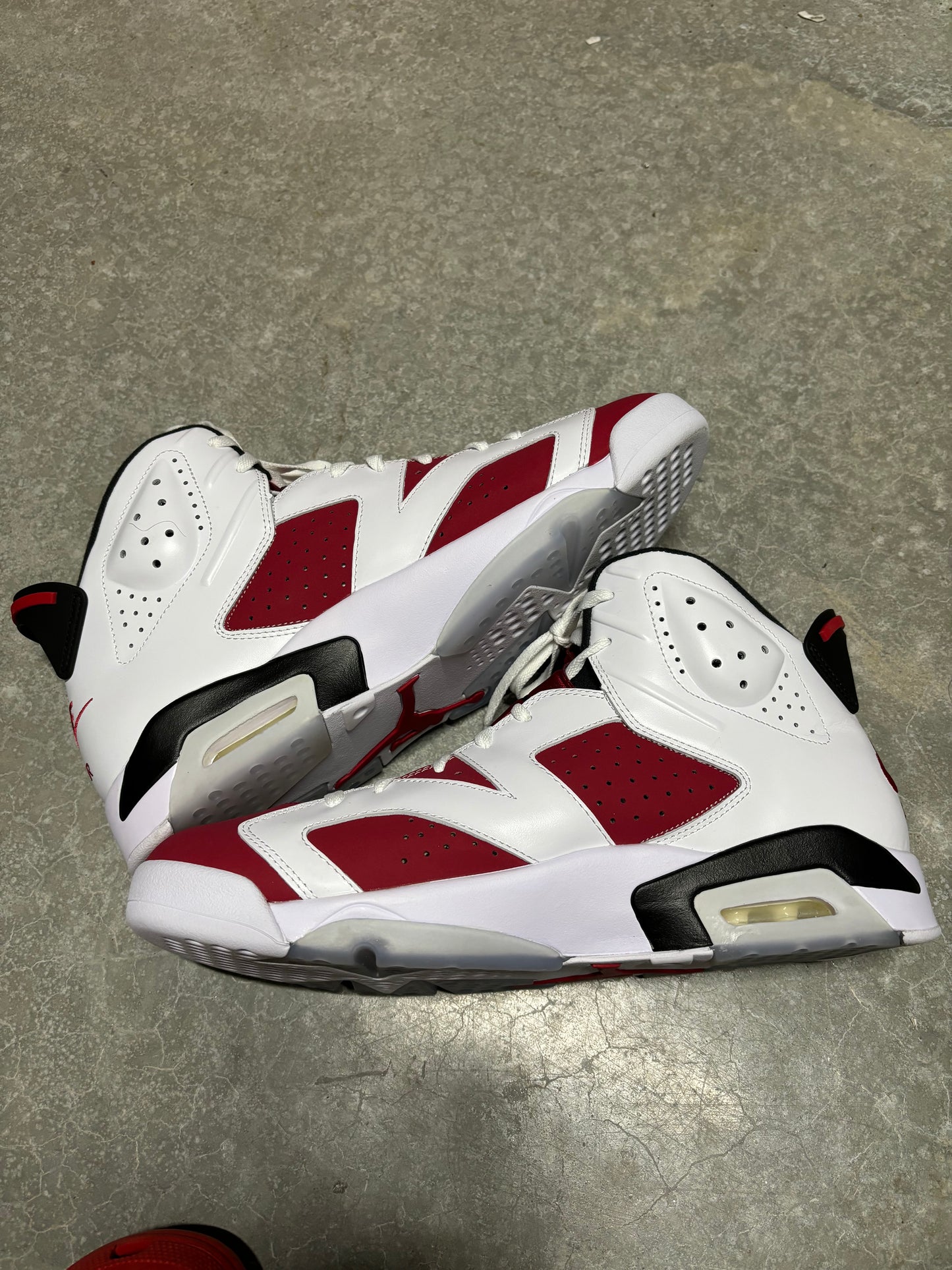 JORDAN 6 “ Carmine “