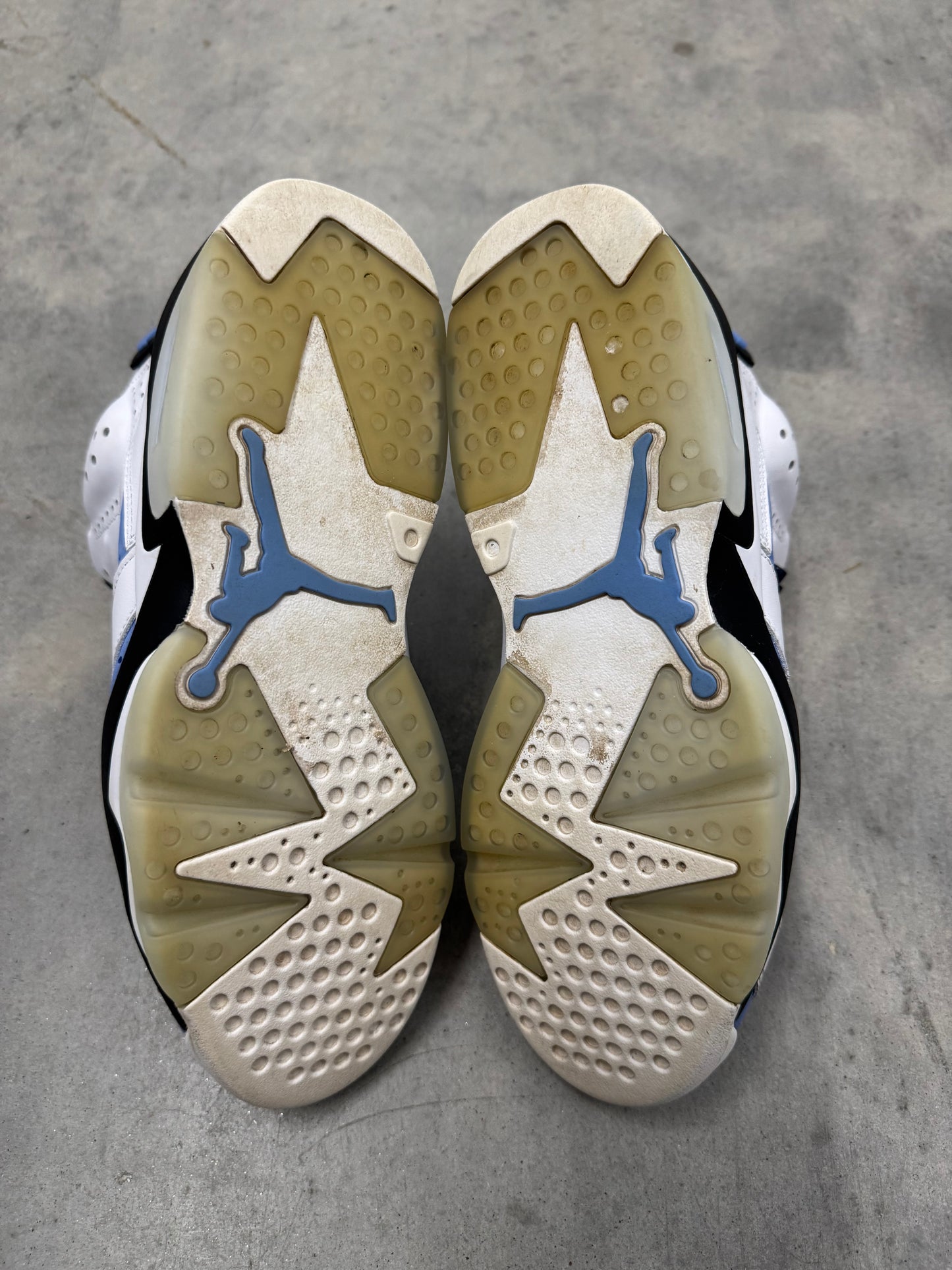 JORDAN 6 “ UNC home “