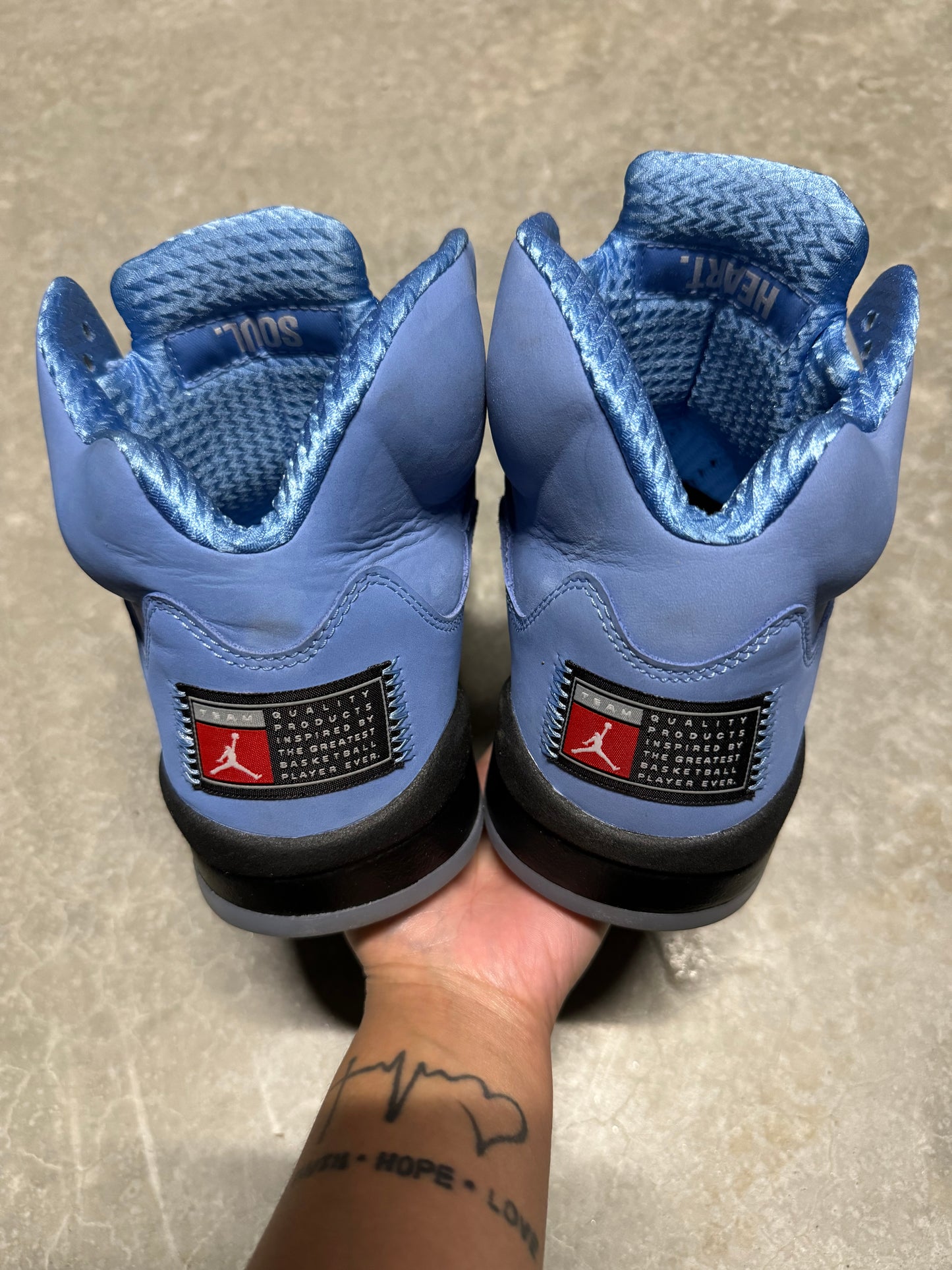 JORDAN 5 “ UNC “