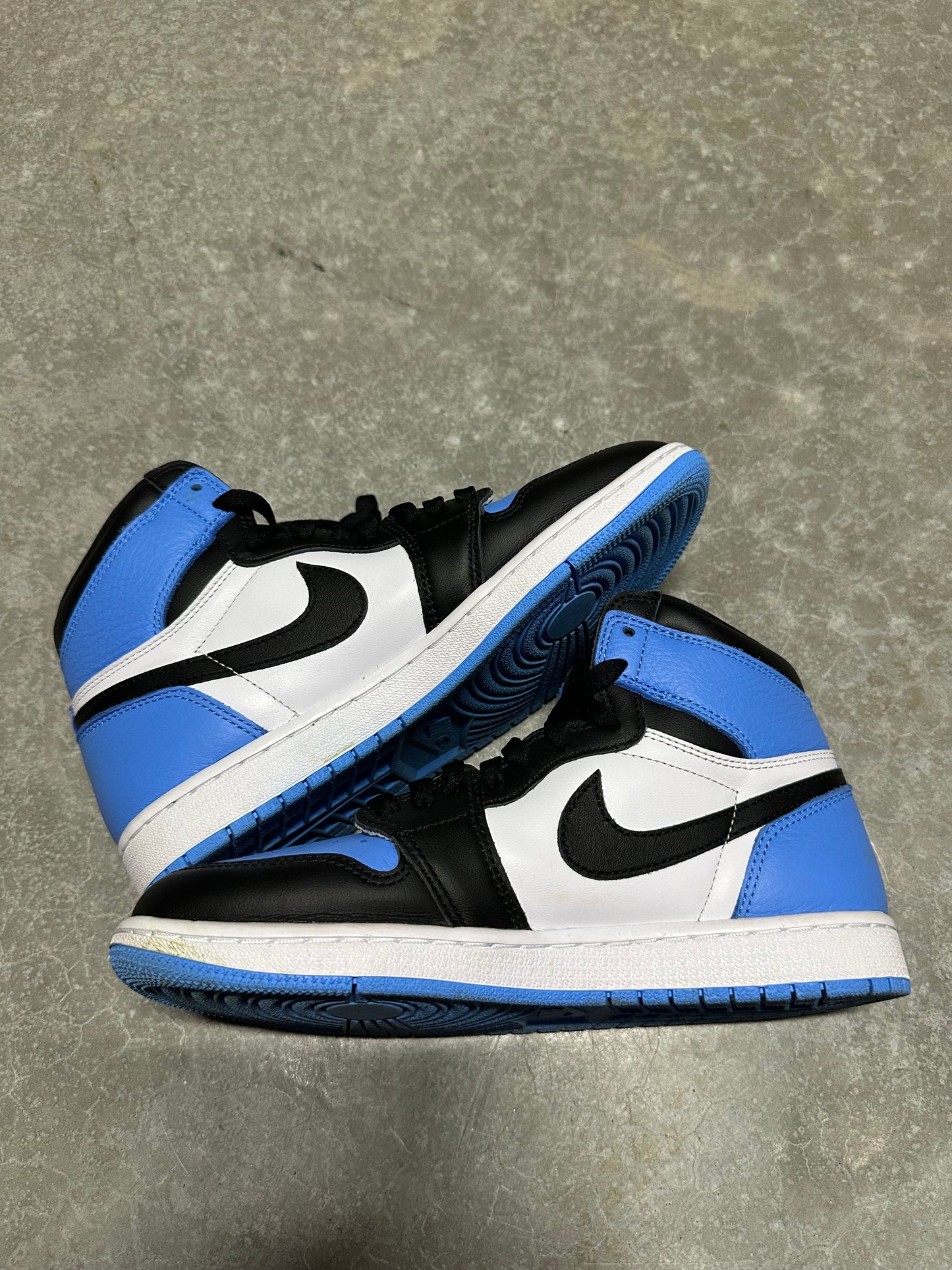 JORDAN 1 “ UNC “