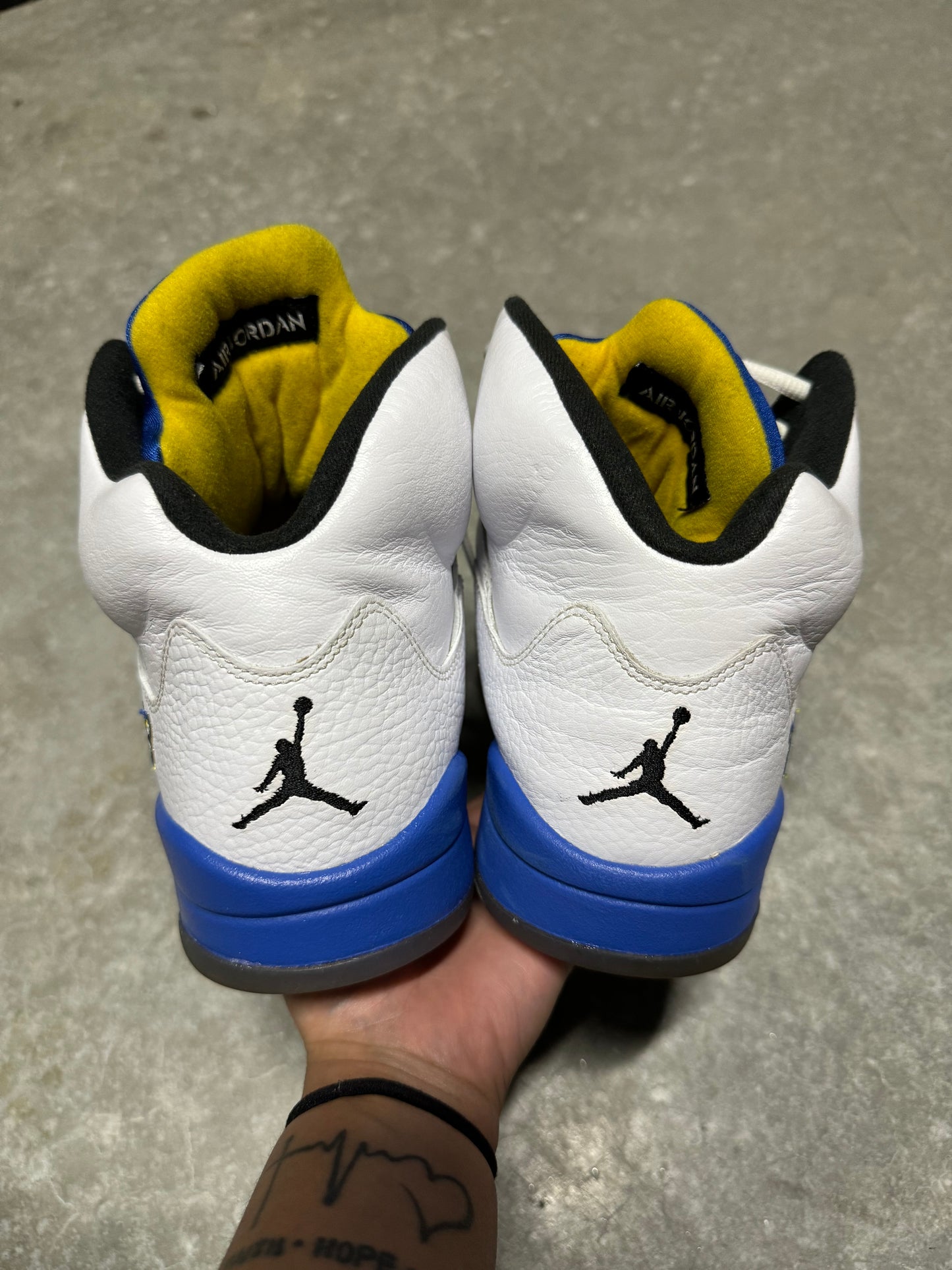 JORDAN 5 “ Laney “