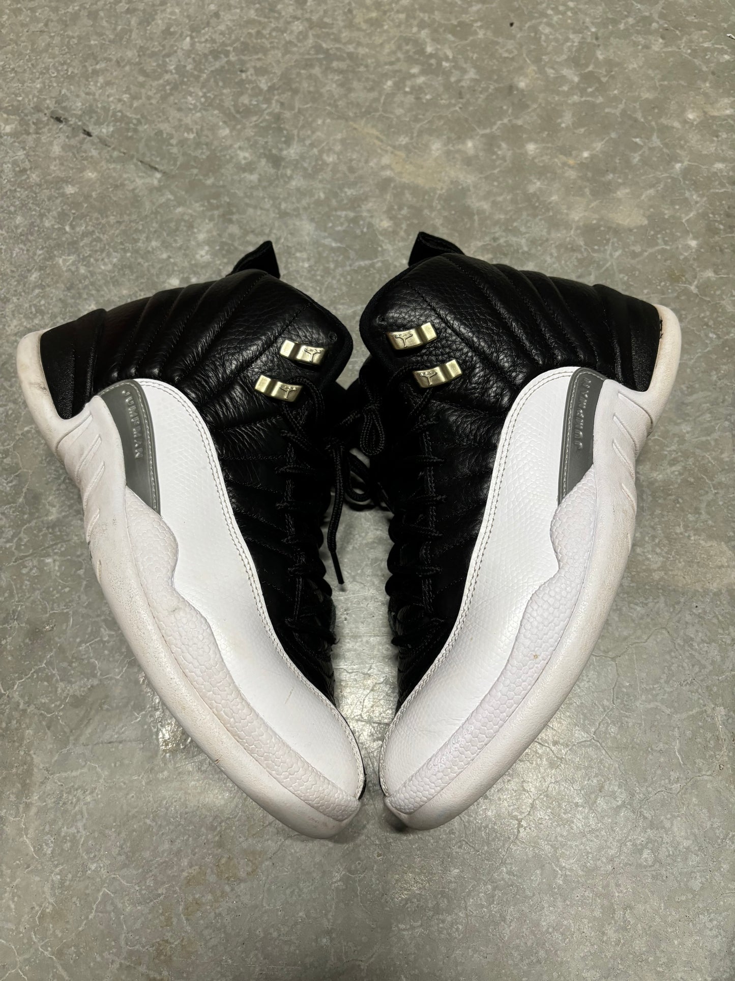 JORDAN 12 “ playoff “