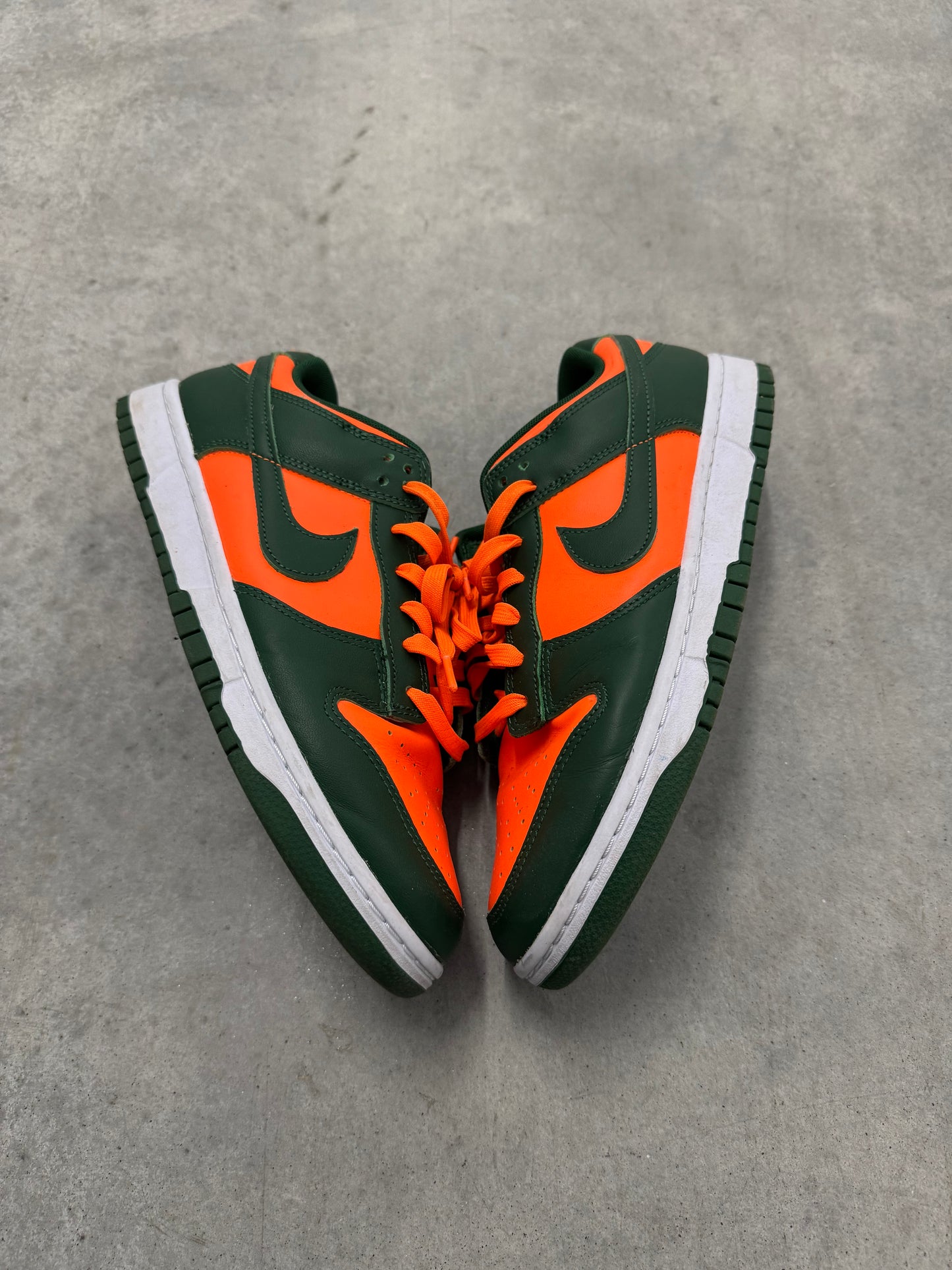 DUNK LOW “ Miami Hurricanes “