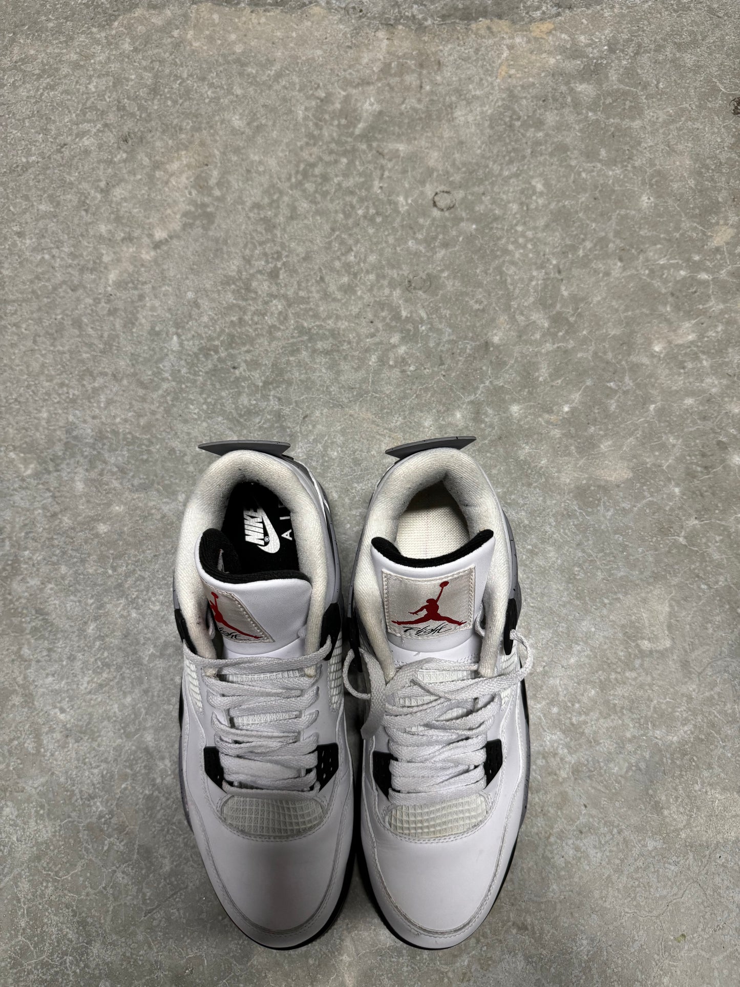 JORDAN 4 “ White Cement “