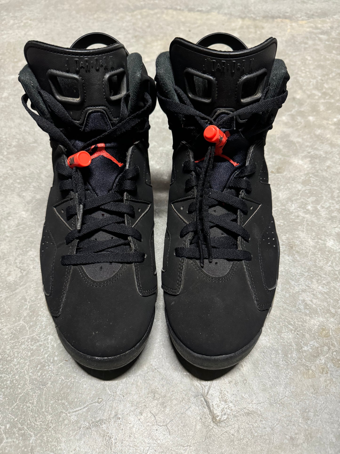 JORDAN 6 “ Infrared “