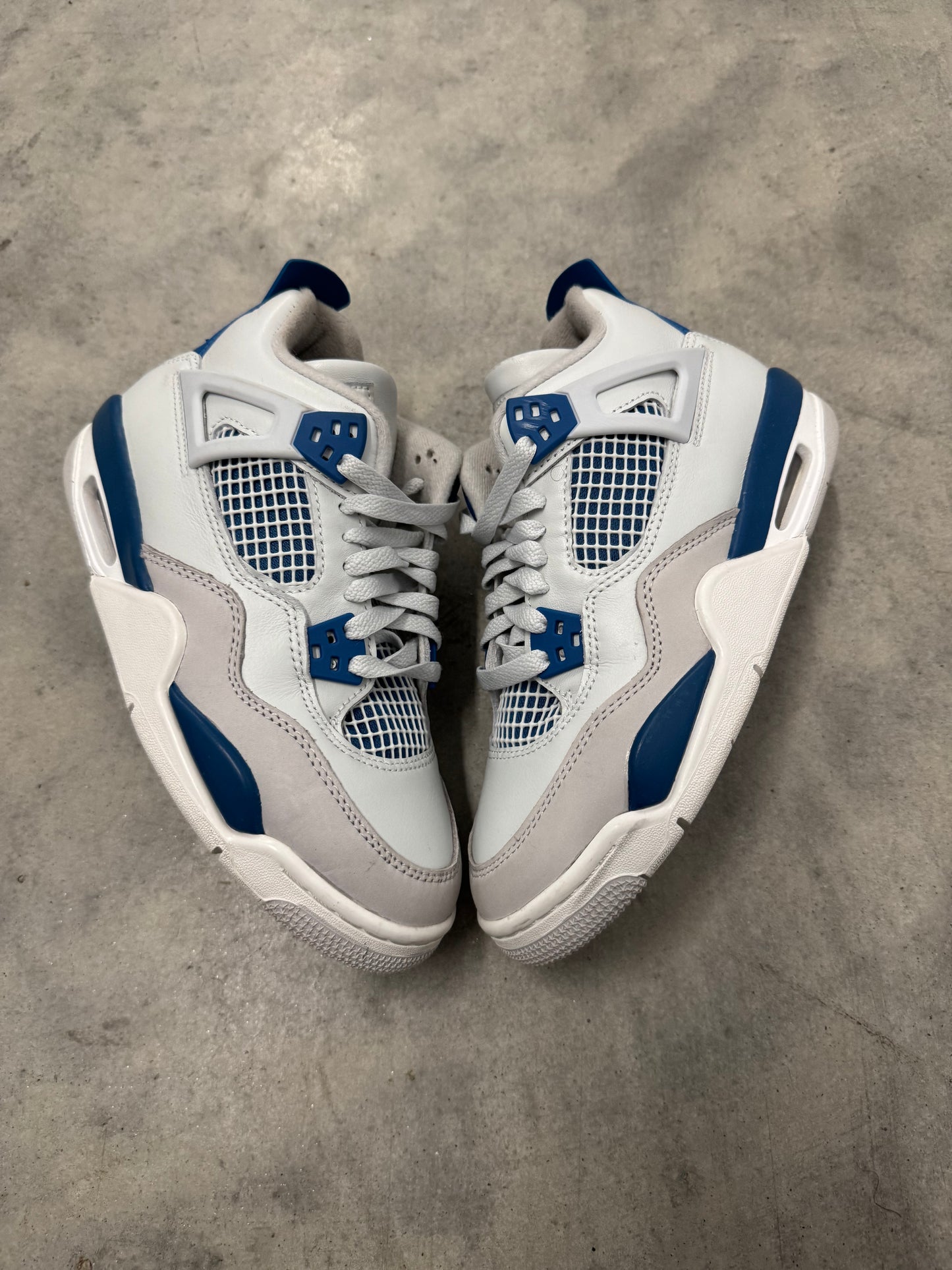 JORDAN 4 “ Military Blue “