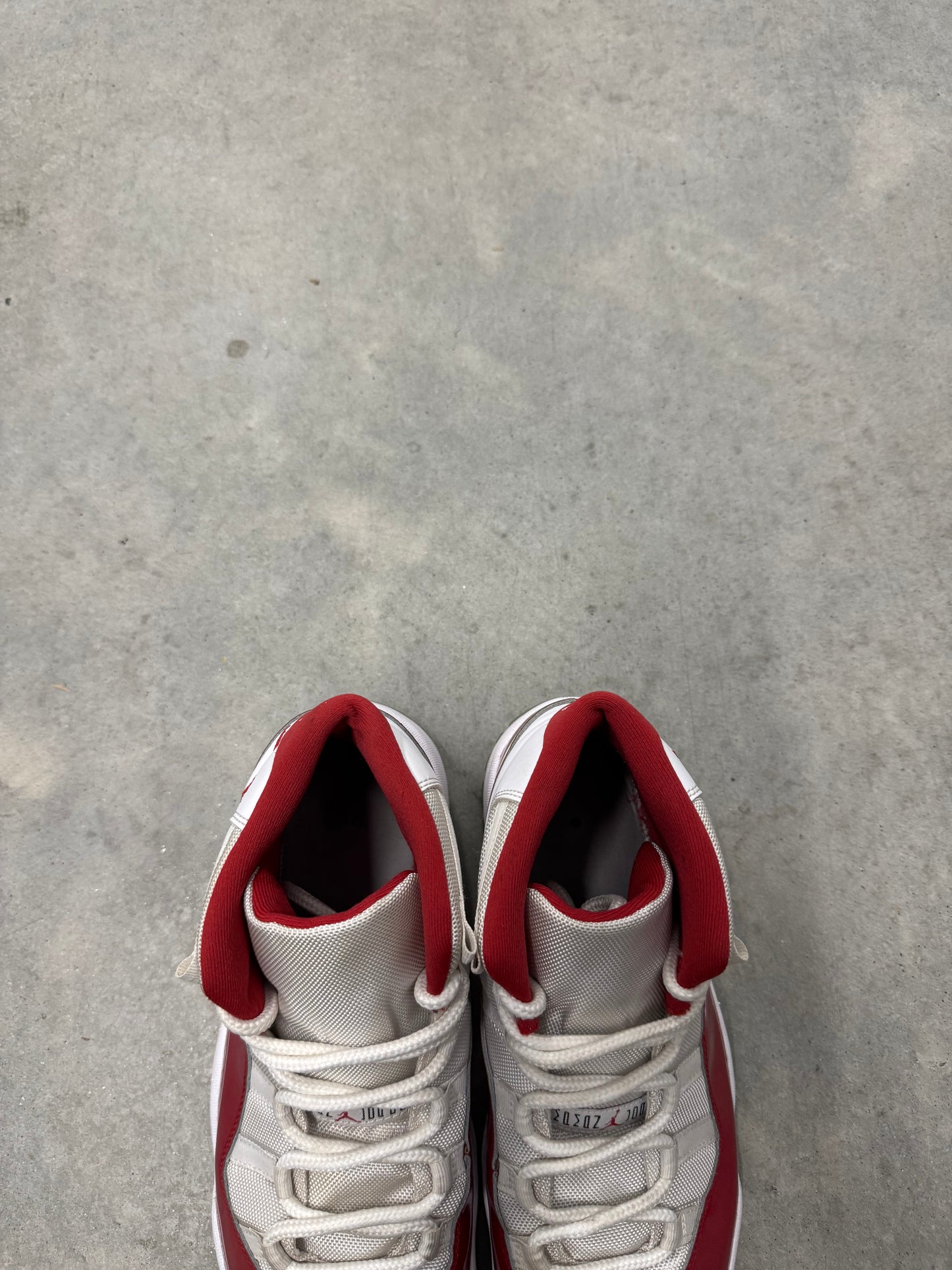 JORDAN 11 “ Cherry “