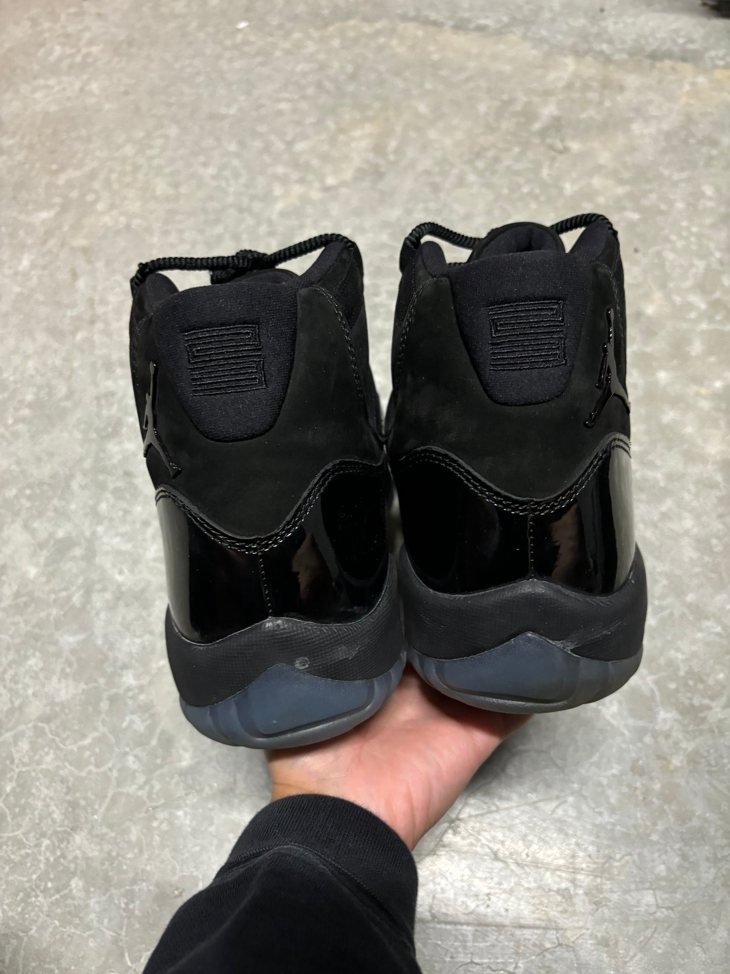 JORDAN 11 “ cap and gown “